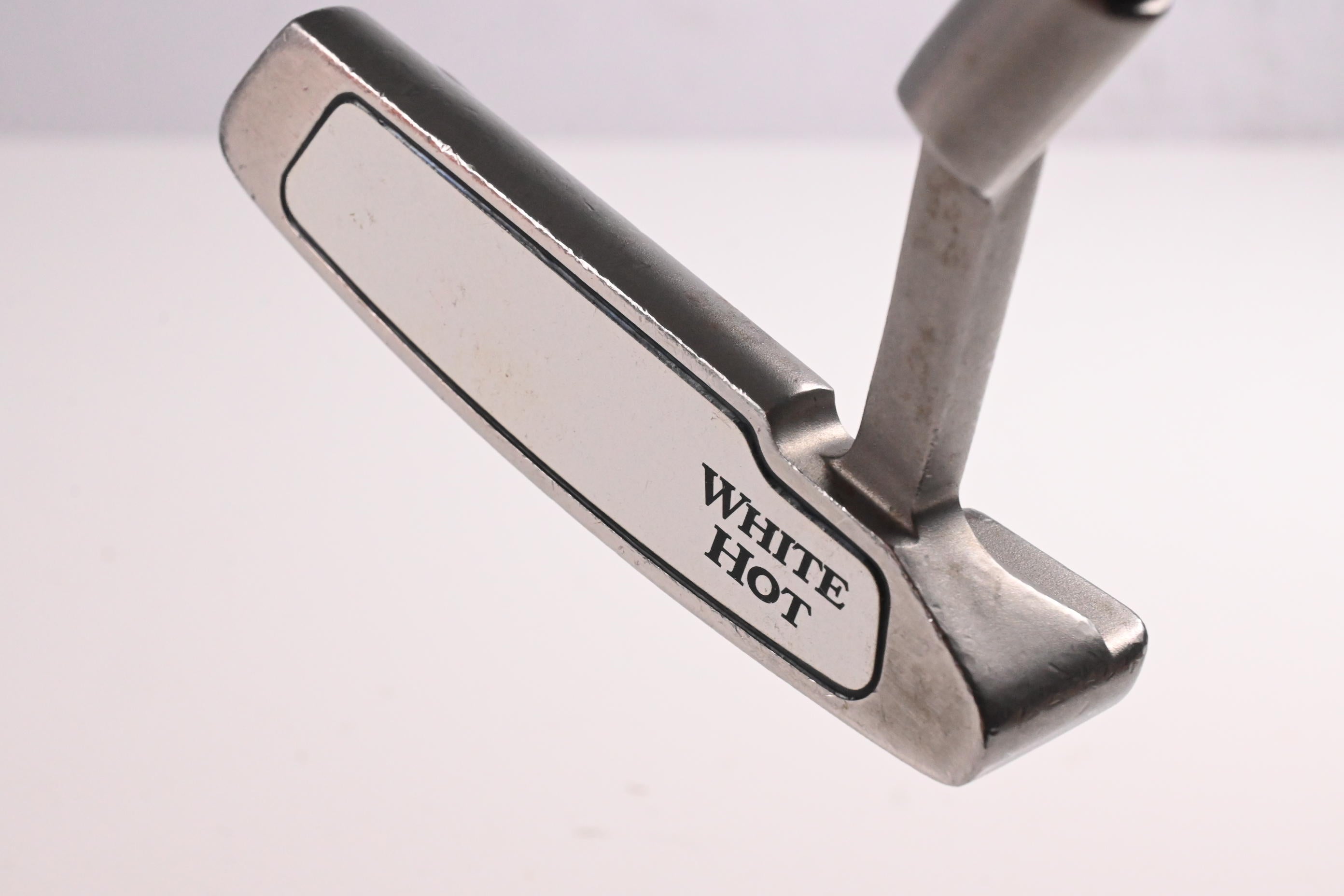 Odyssey White Hot #6 Putter / 34 Inch