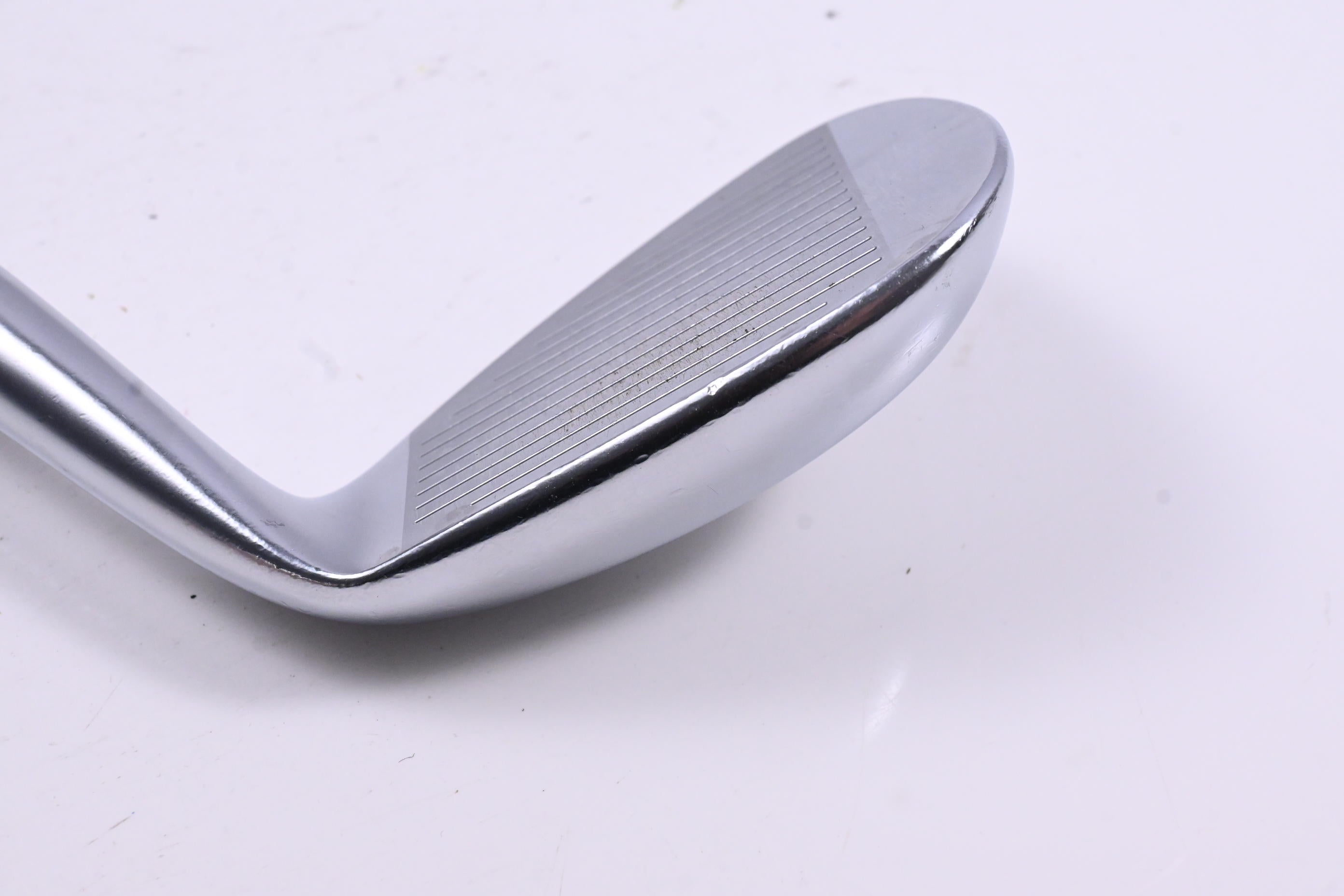 Left Hand Mizuno JPX 923 Forged Gap Wedge / 50 Degree / X-Flex Dynamic Gold