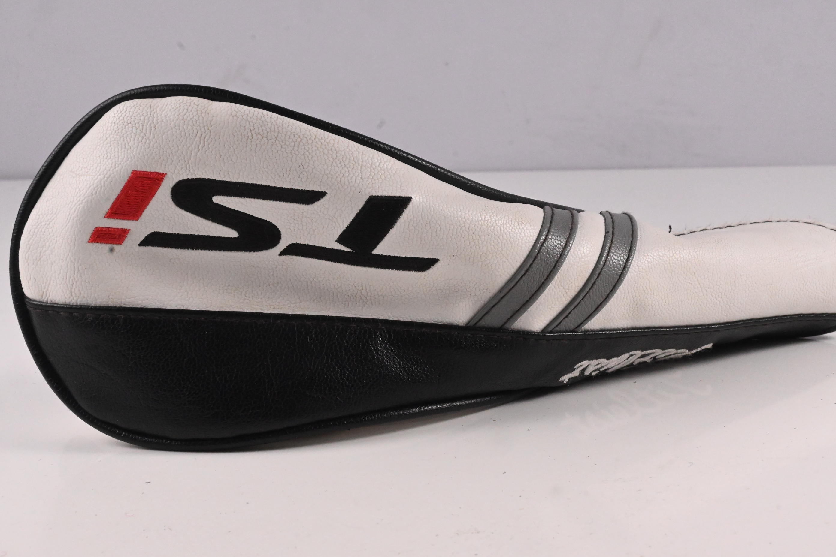 Titleist TSi3 #3 Wood / 15 Degree / Stiff Flex Aldila NV Blue 70 Shaft