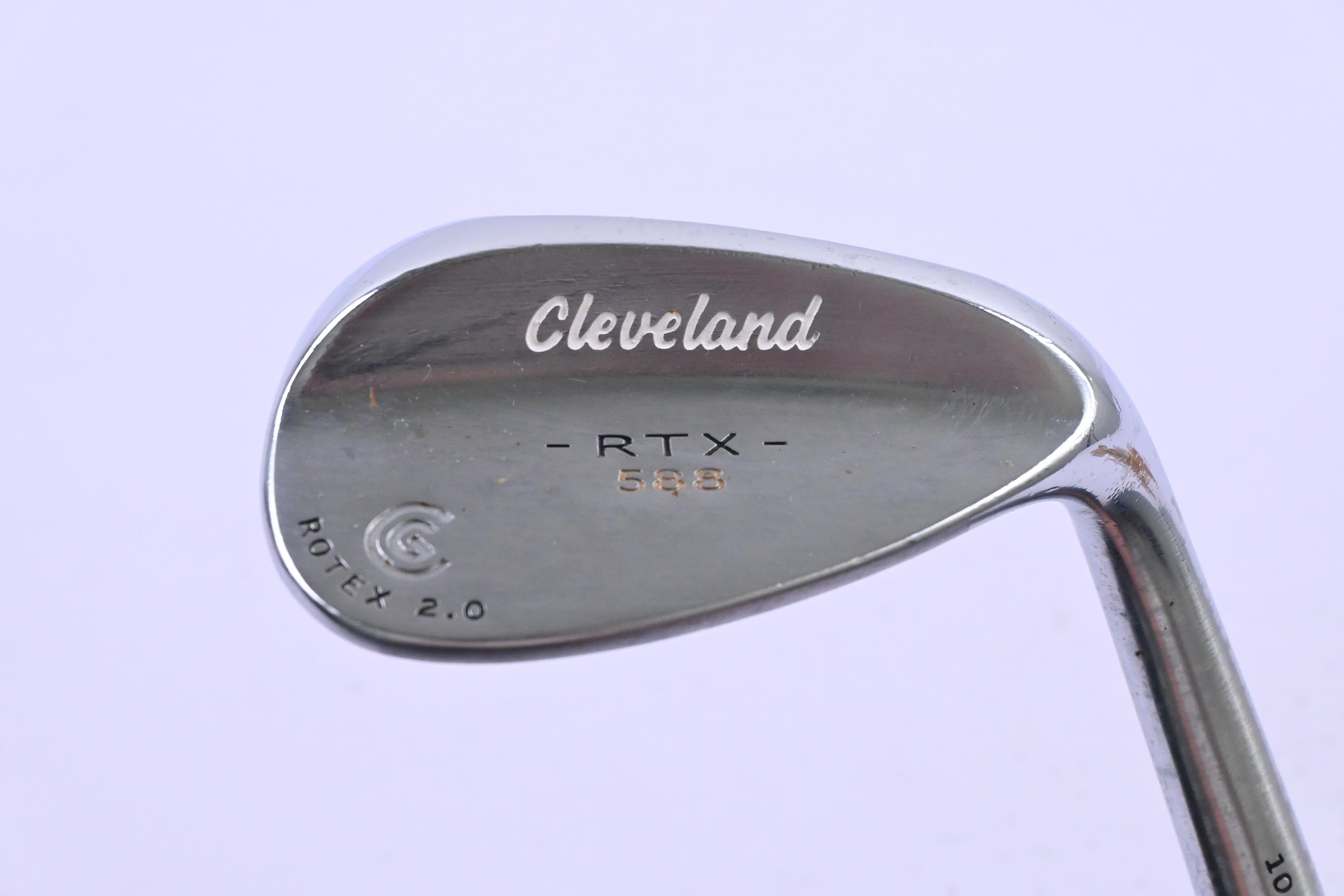 Cleveland 588 RTX Sand Wedge / 54 Degree / Wedge Flex True Temper Dynamic Gold
