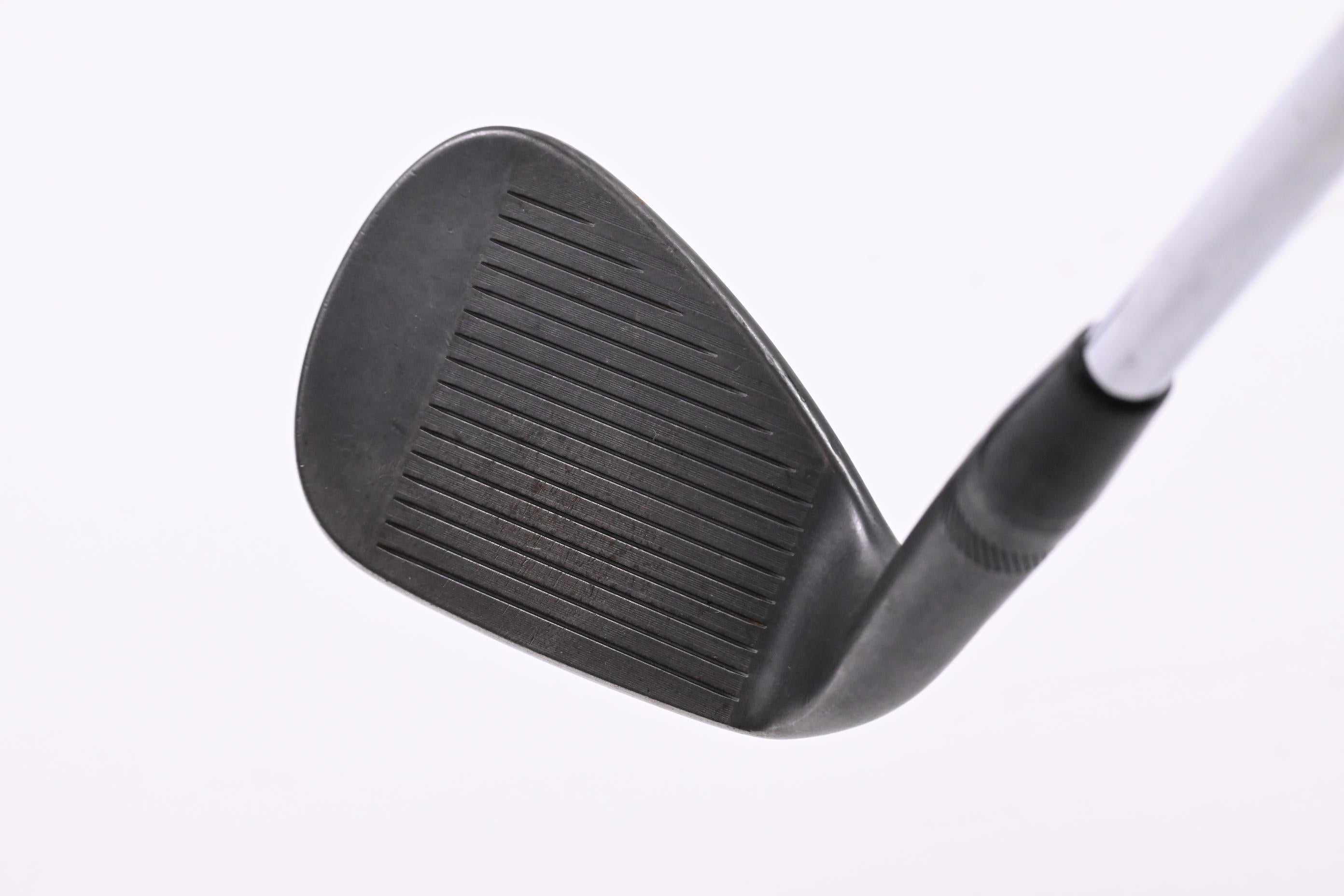 Titleist Vokey SM10 Pitching Wedge / 48 Degree / X-Flex Dynamic Gold X100