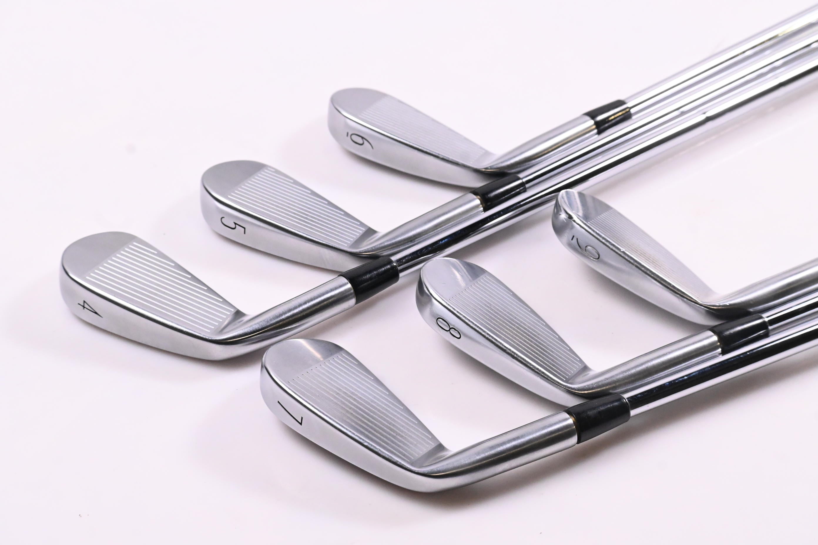 Titleist T100 2025 Irons / 4-9i / X-Flex Dynamic Gold X100 Shafts