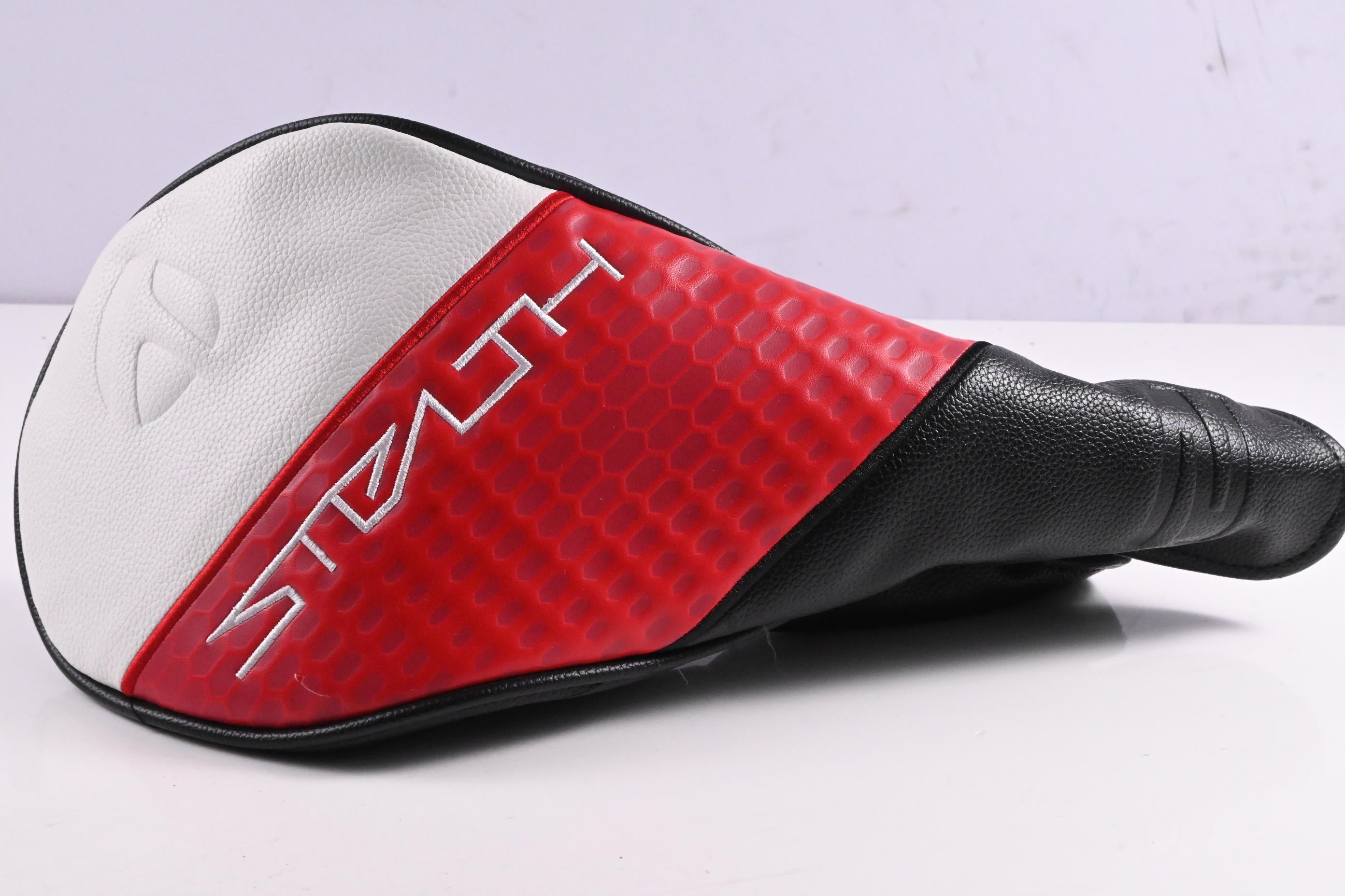 Left Hand Taylormade Stealth 2 Driver / 10.5 Degree / Senior Flex Speeder NX 50