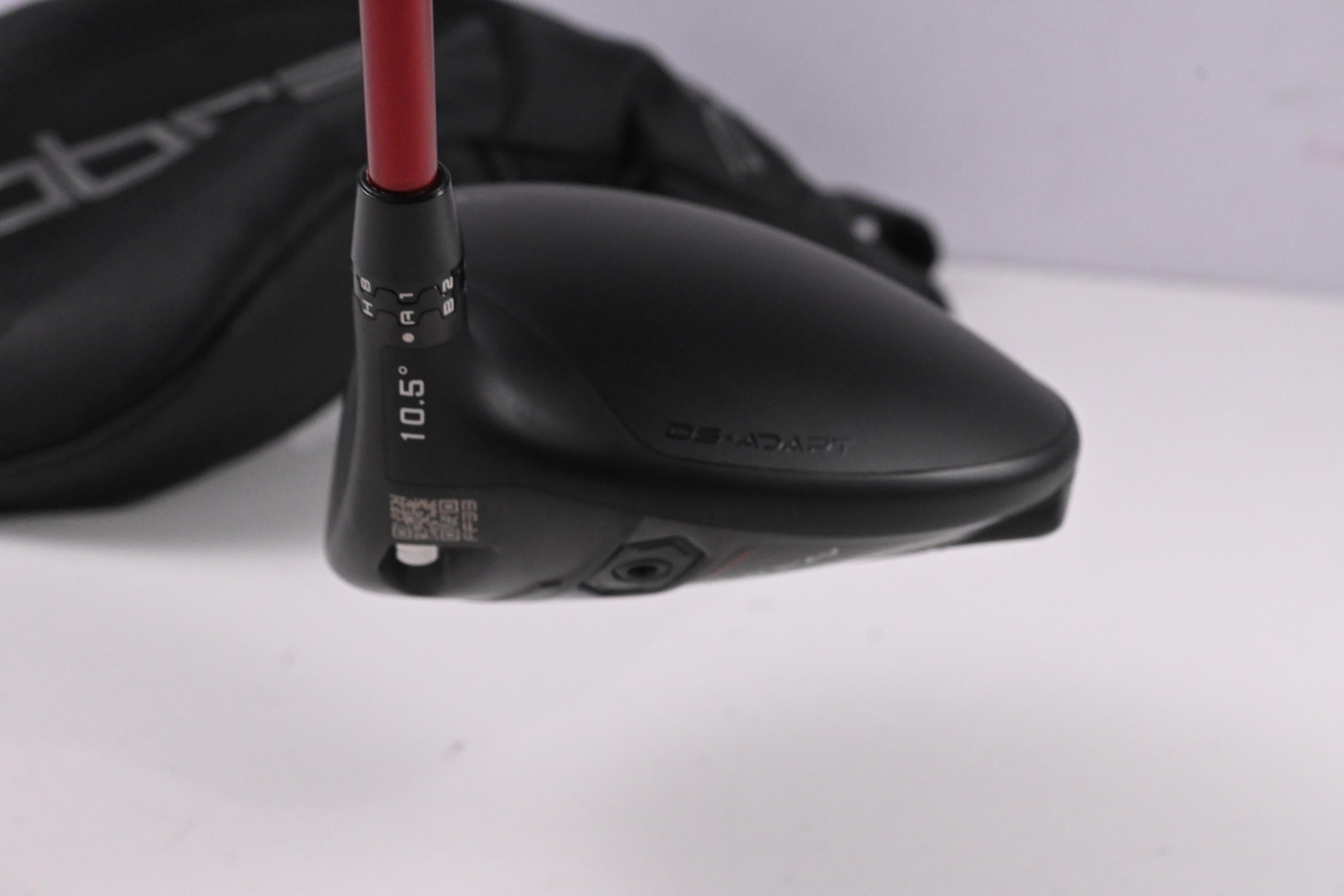 Cobra DS-Adapt MAX-D Driver / 10.5 Degree / Senior Flex Denali Red 50 Shaft