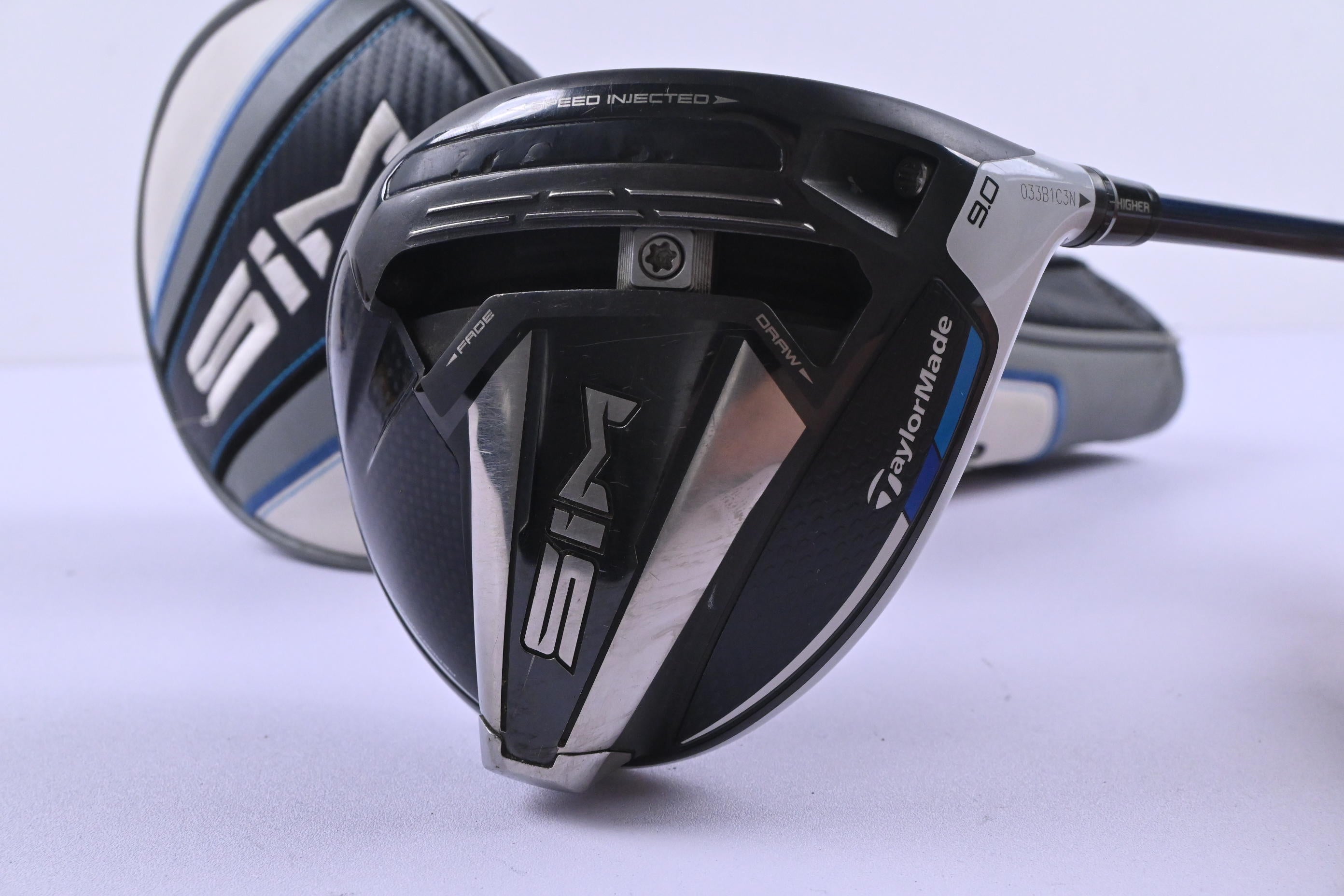 Taylormade SIM Driver / 9 Degree / Stiff Flex Fujikura Ventus Blue 6 Shaft