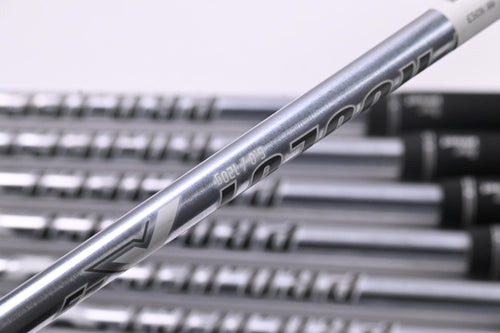 Mizuno Pro 221 Irons / 4-PW / Stiff Flex Project X LZ 120 Shafts