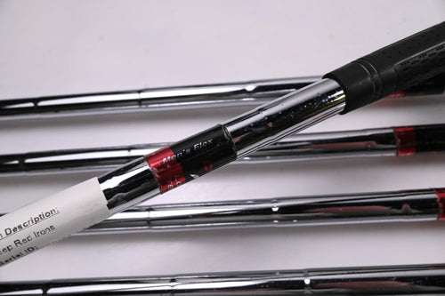 Wilson Deep Red Irons / 7-PW+SW / Regular Flex Wilson Shafts