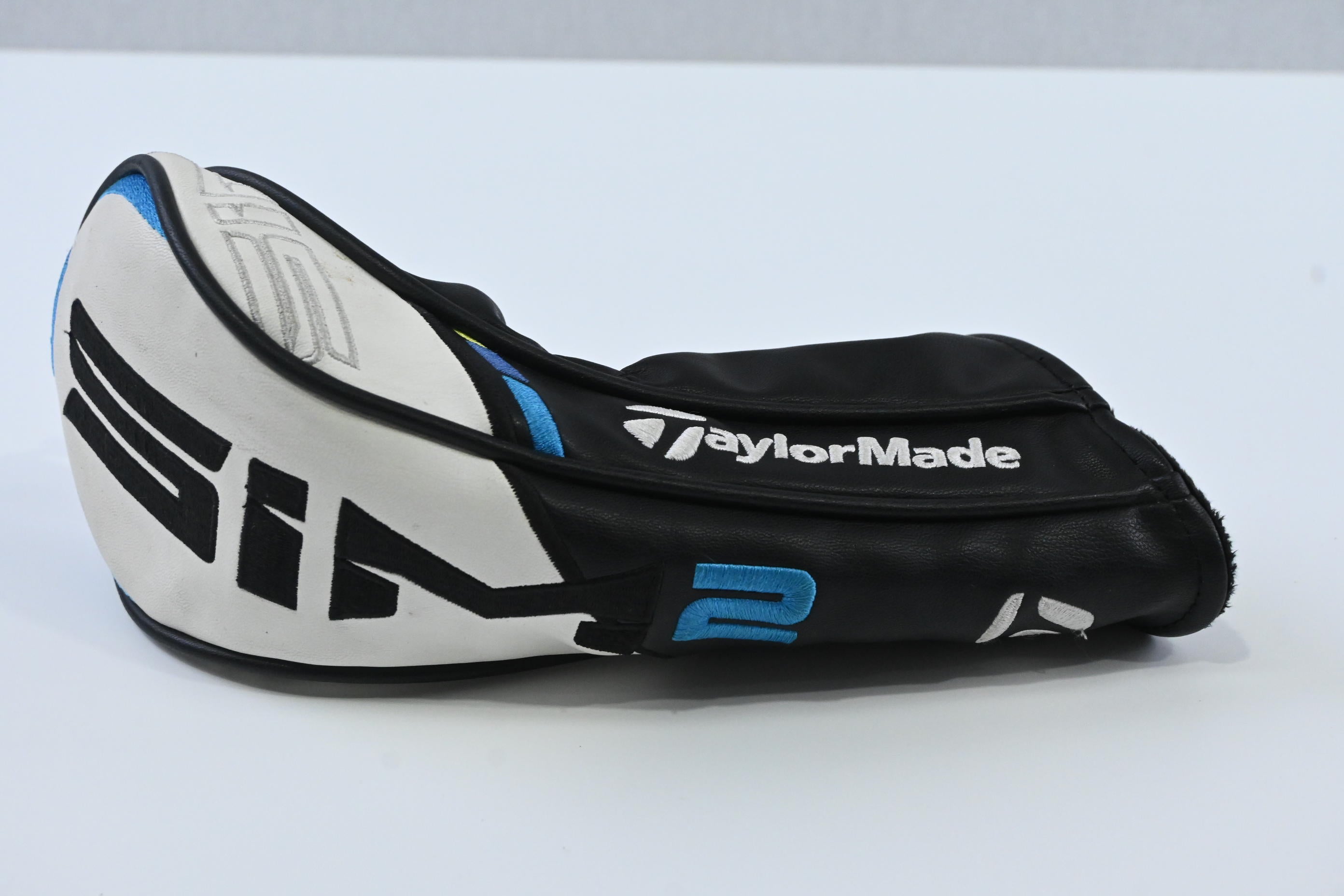 Taylormade SIM2 Max #5 Wood / 18 Degree / Stiff Flex Fujikura Ventus Blue 6