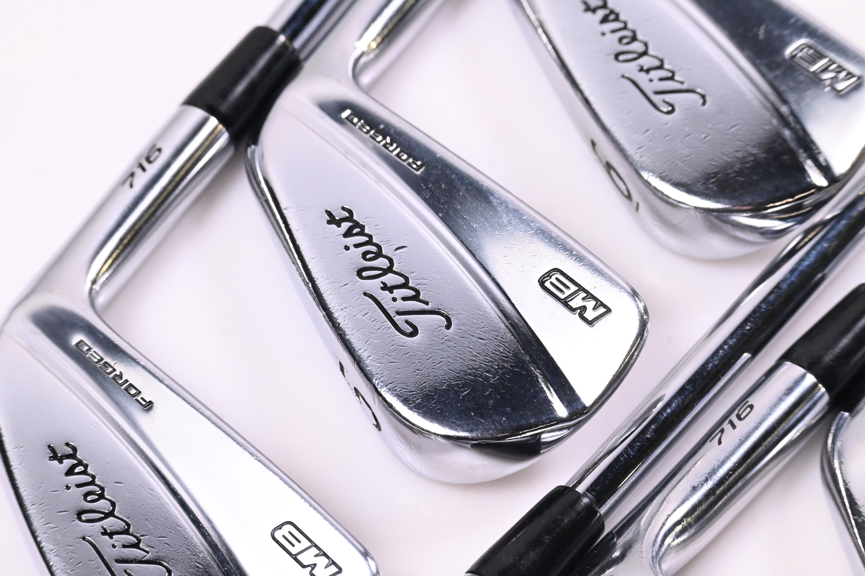 Titleist 716 MB Irons / 4-PW / Stiff Flex Dynamic Gold AMT S300 Shafts