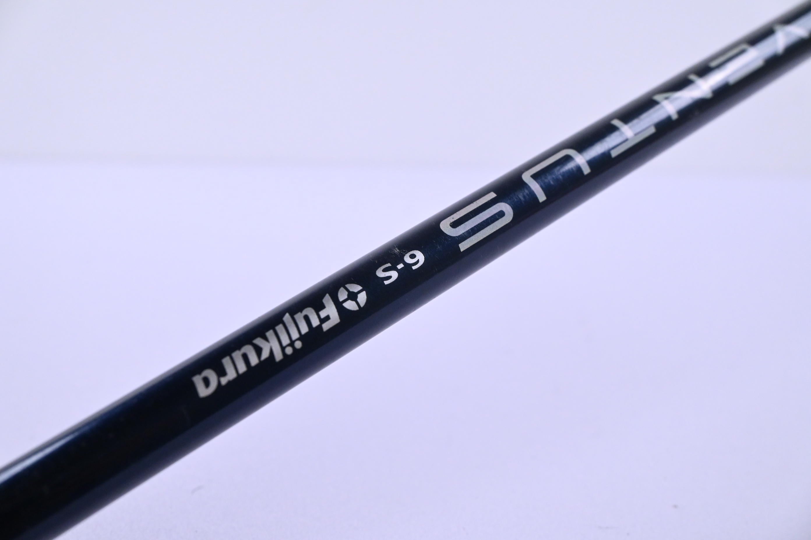 Taylormade SIM Driver / 9 Degree / Stiff Flex Fujikura Ventus Blue 6 Shaft