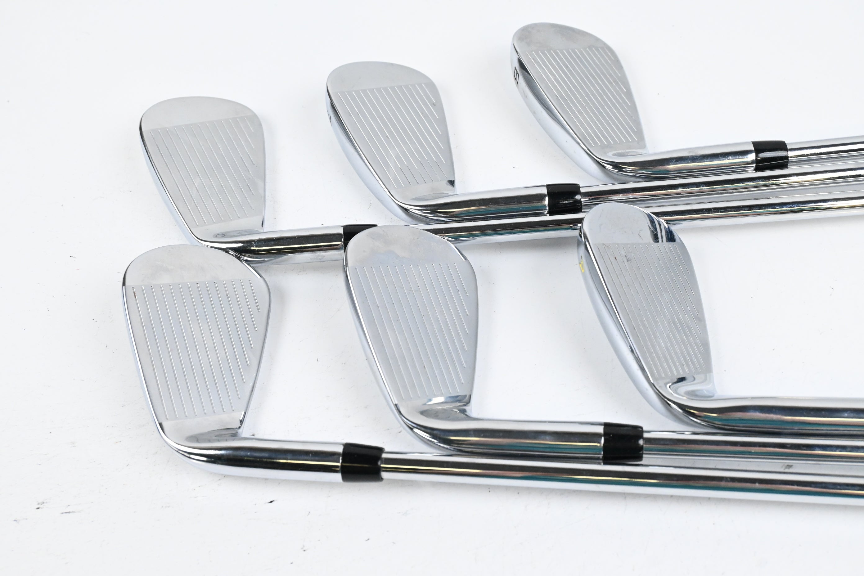 Callaway Elyte Irons / 6-PW+GW / Regular Flex AMT R300 Black Shafts