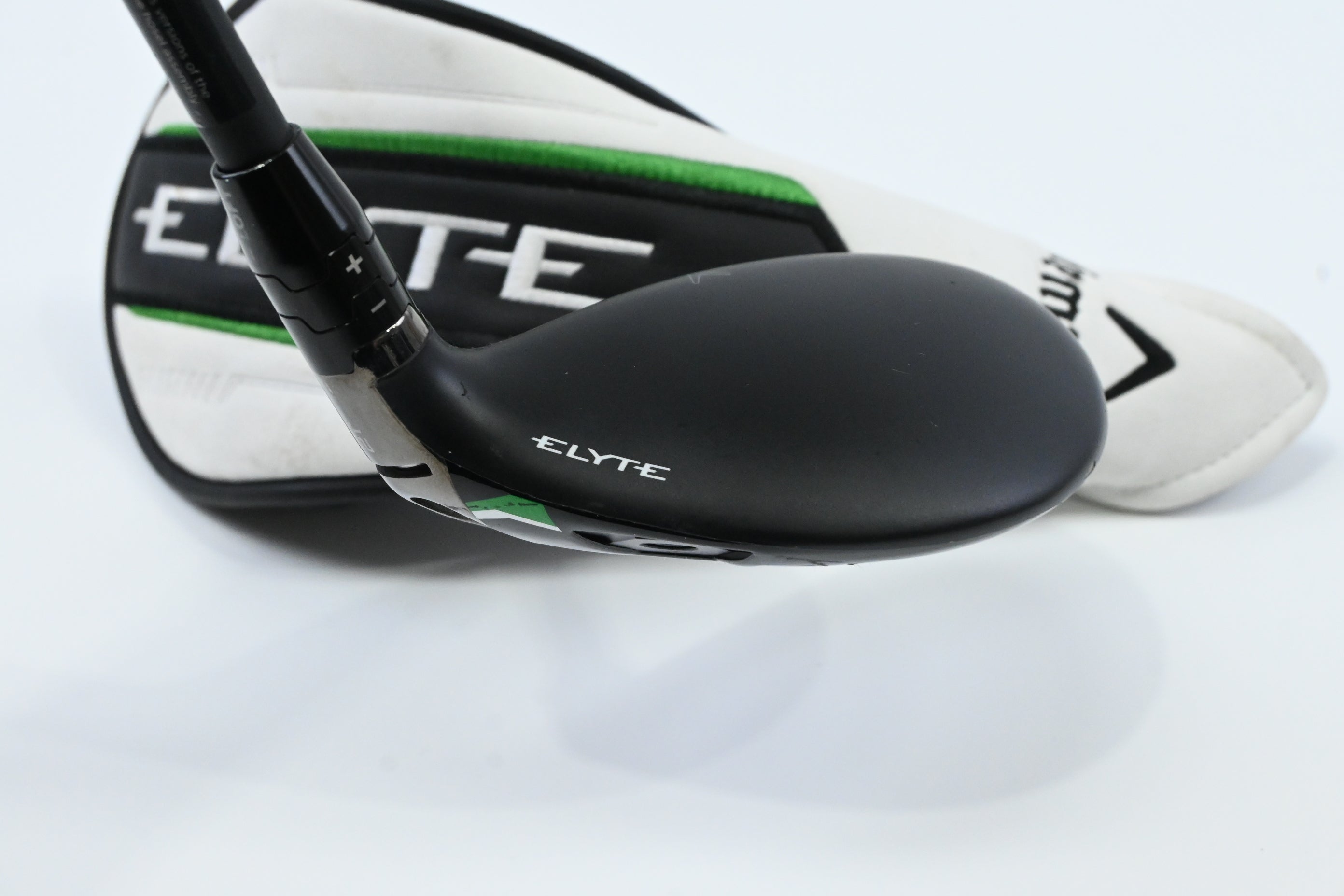 Callaway Elyte X #4 Hybrid / 21 Degree / Senior Flex Vanquish 5 Shafts