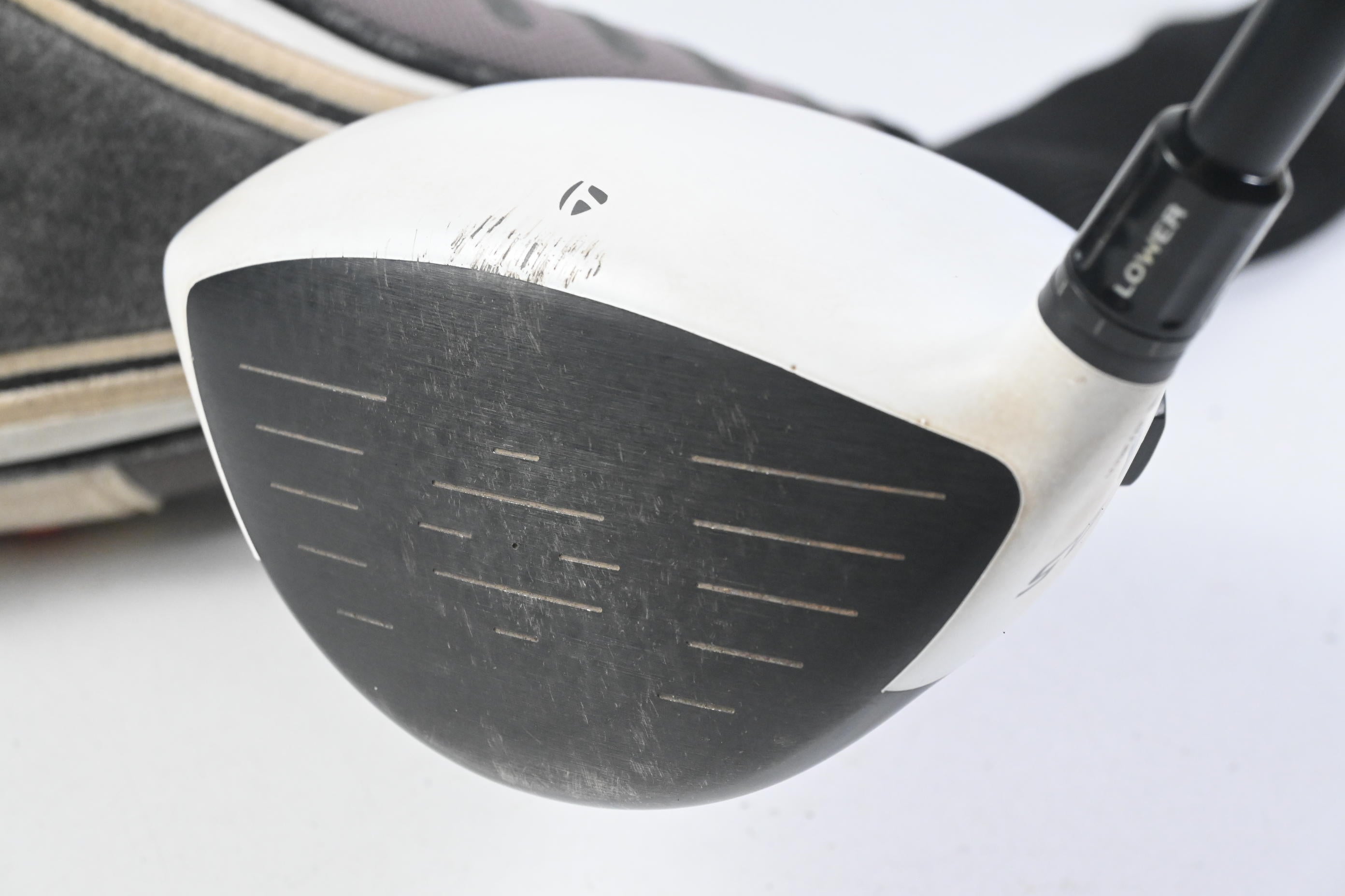 Taylormade R11 Driver / 10.5 Degree / Regular Flex Fujikura Blur 60 Shaft