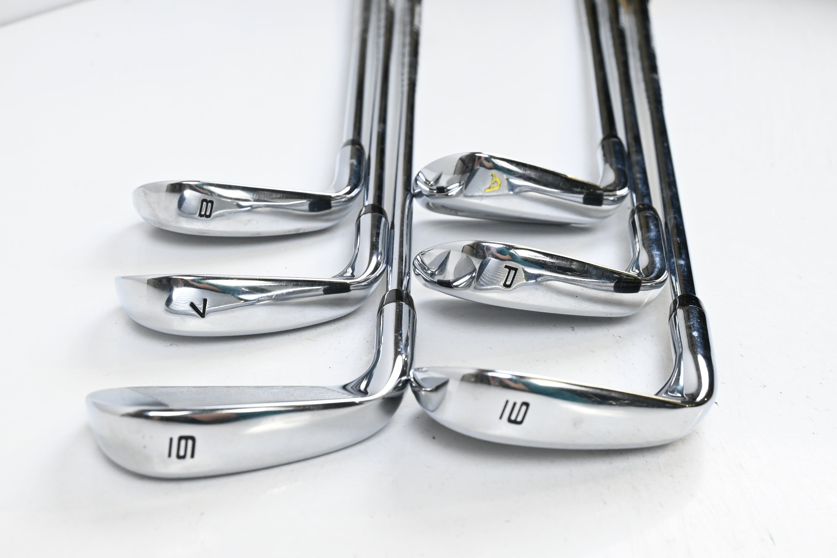Callaway Elyte Irons / 6-PW+GW / Regular Flex AMT R300 Black Shafts