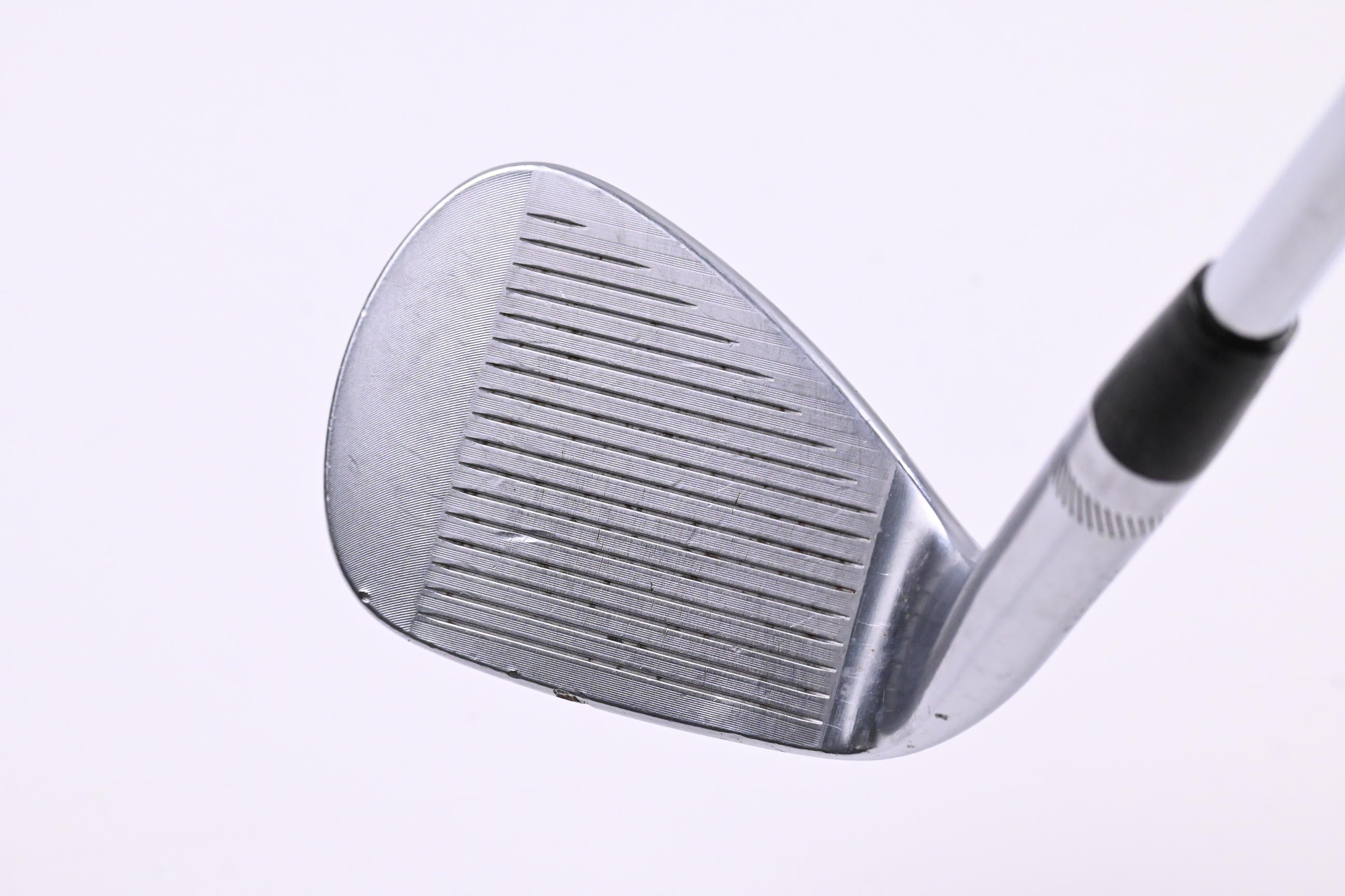 Titleist Vokey SM8 Gap Wedge / 52 Degree / Regular Flex Project X Rifle Shaft