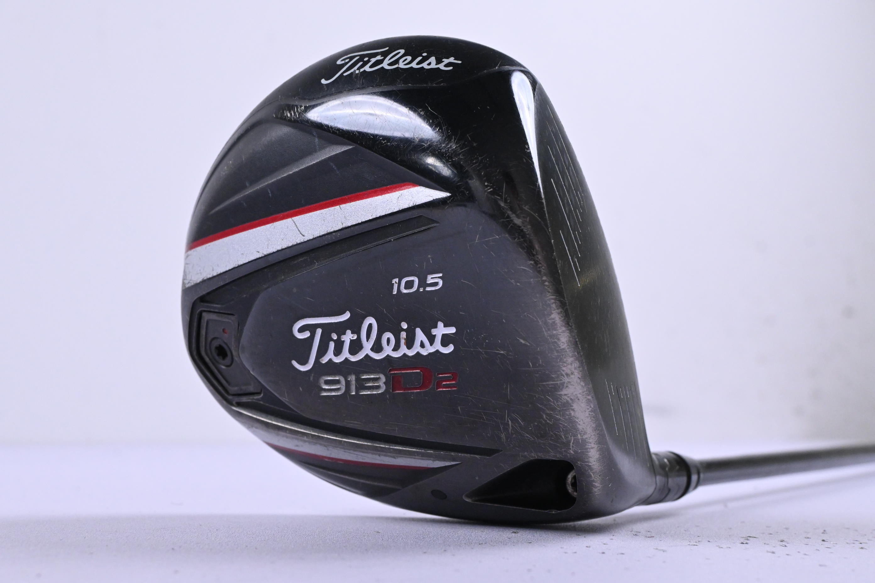 Titleist 913 D2 Driver / 10.5 Degree / Regular Flex Aldila Rip Phenom 70 Shaft