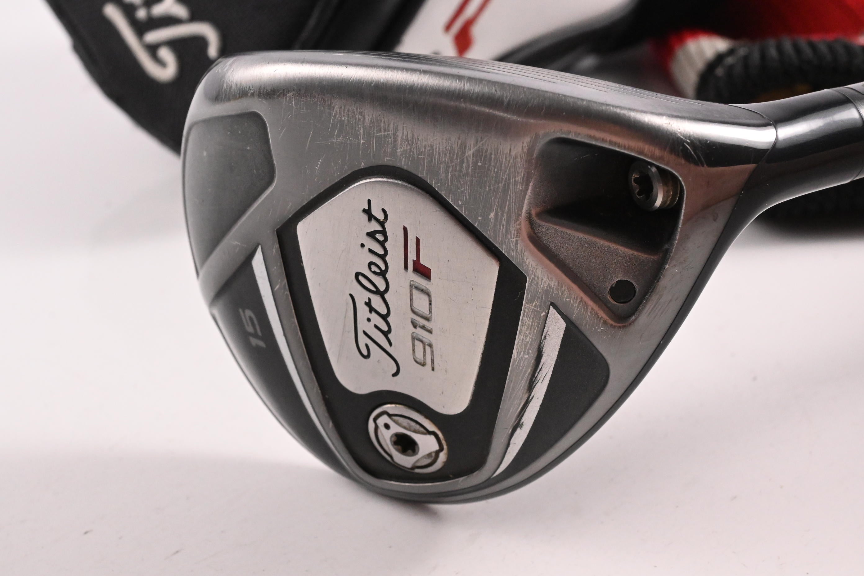 Titleist 910 F #3 Wood / 15 Degree / Regular Flex Diamana Ilima 71 Shaft