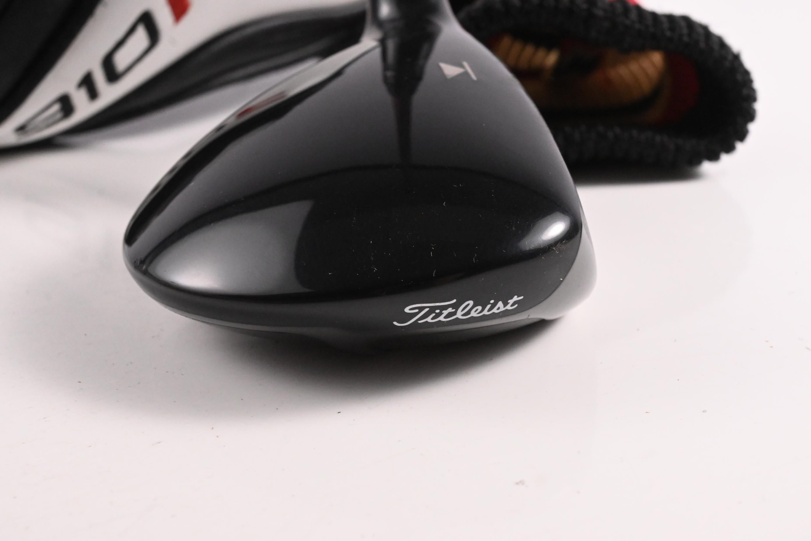 Titleist 910 F #3 Wood / 15 Degree / Regular Flex Diamana Ilima 71 Shaft