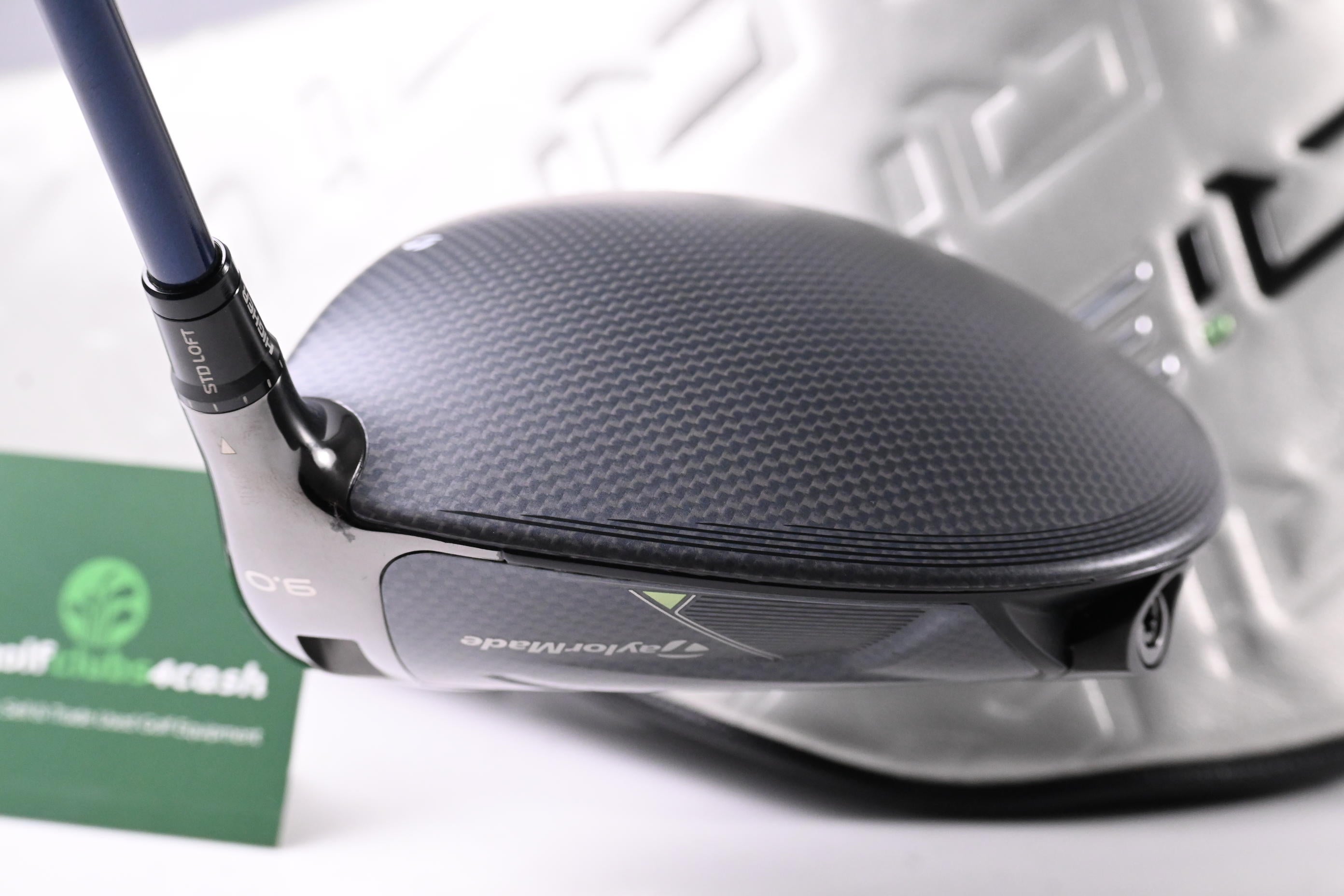 Taylormade Qi35 Driver / 9 Degree / Regular Flex Fujikura Venus Blue 5 Shaft