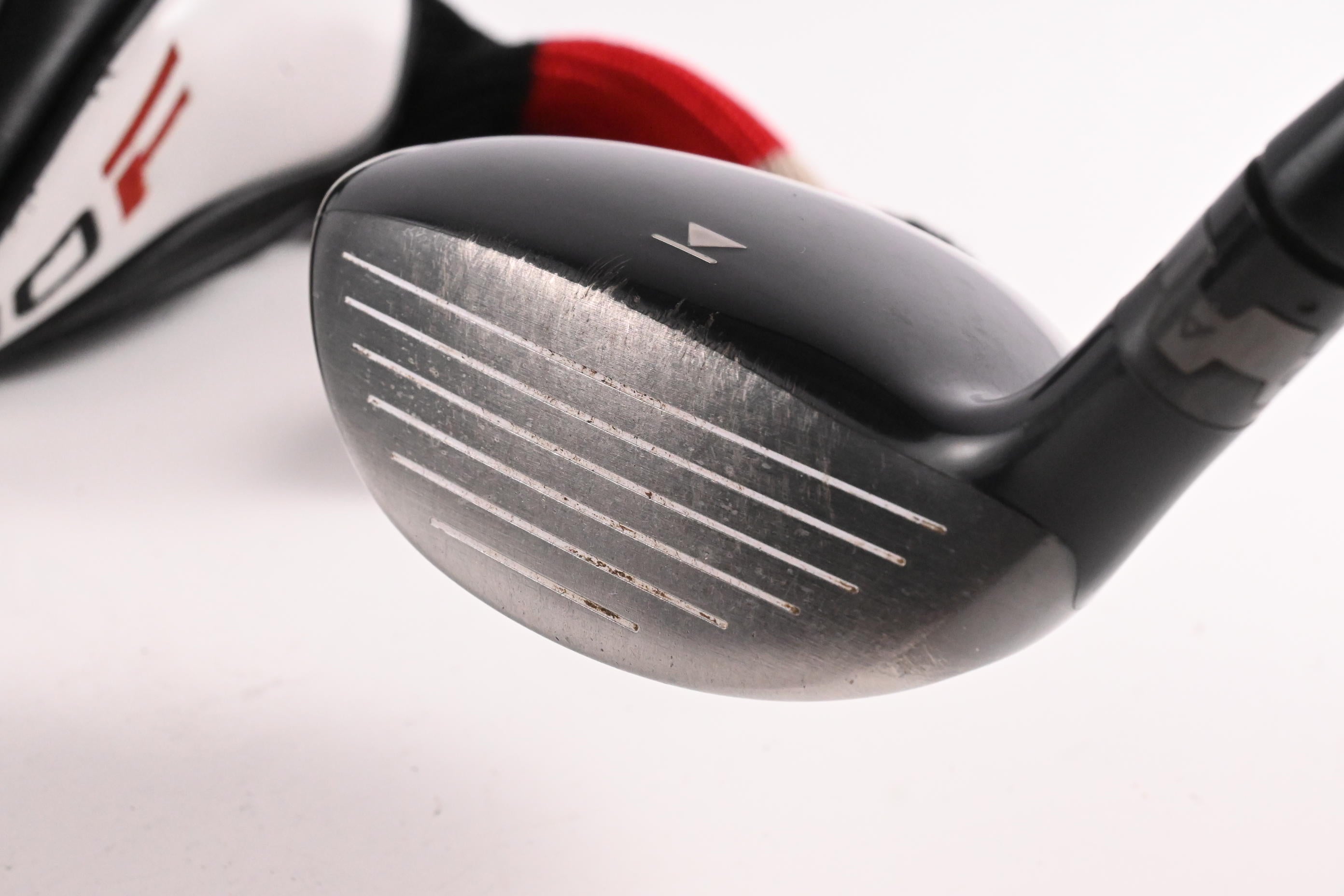 Titleist 910 F #3 Wood / 15 Degree / Regular Flex Diamana Ilima 71 Shaft