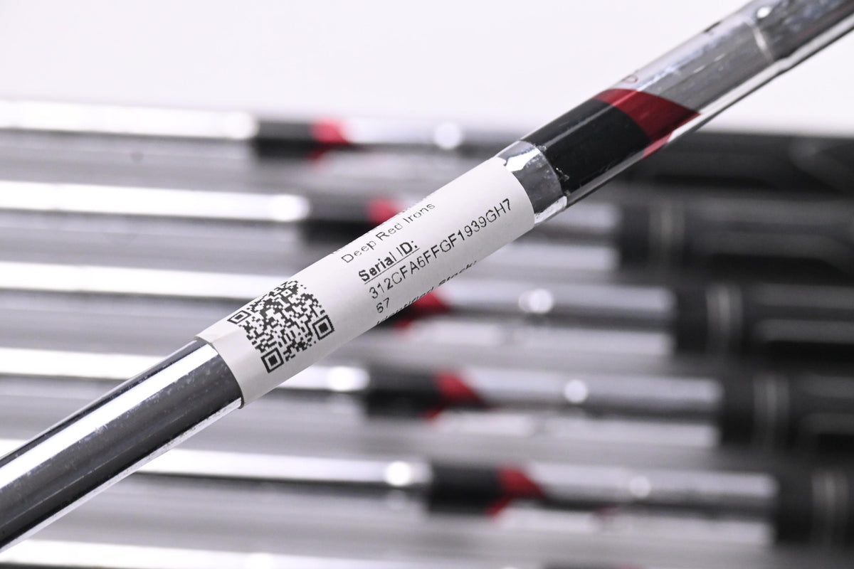 Wilson Deep Red Irons / 5-PW+SW / Uniflex Wilson Deep Red Shafts
