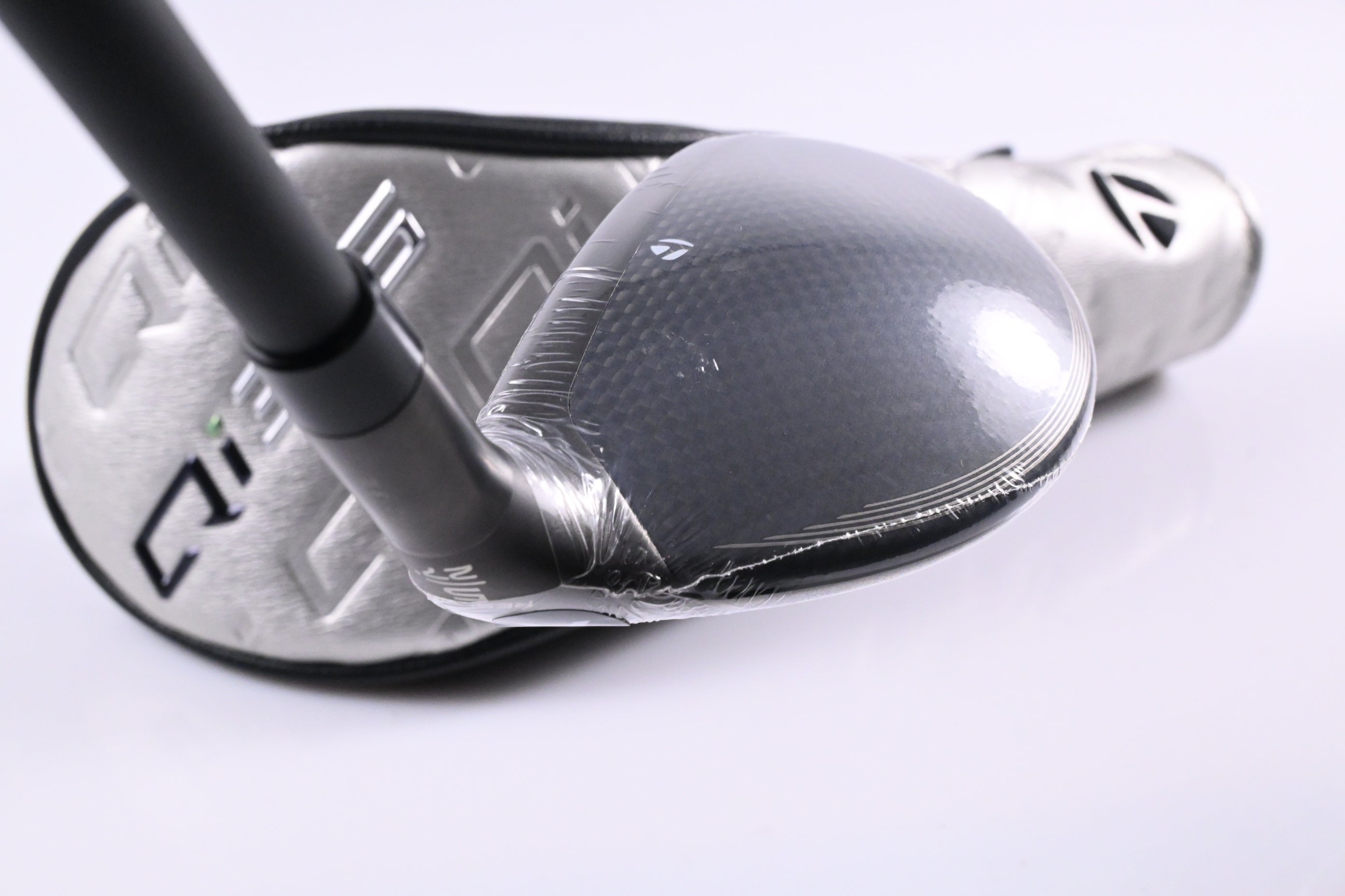 Taylormade Qi35 Max Lite #5 Hybrid / 27 Degree / Senior Flex Vanquish 5 Shaft
