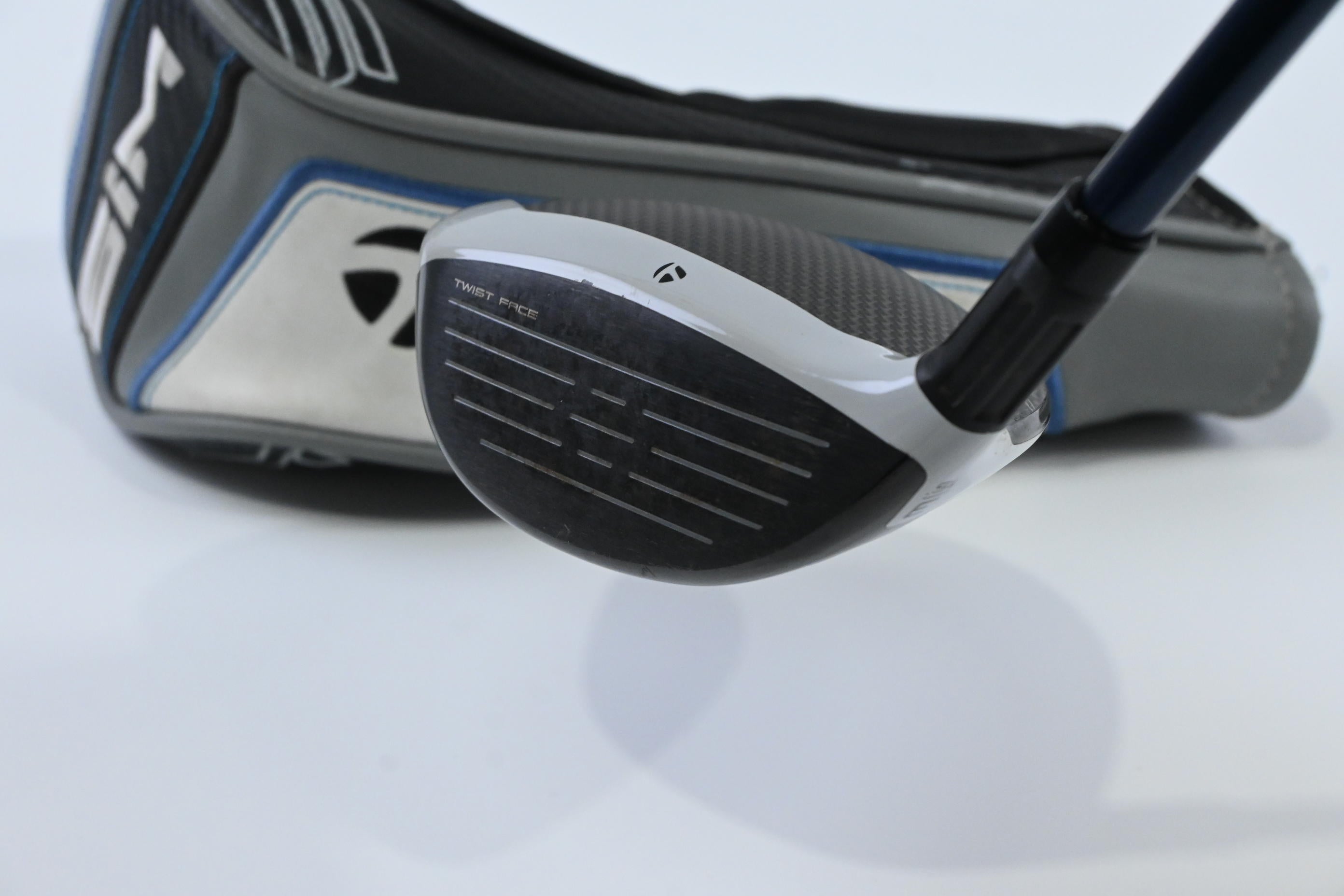 Taylormade SIM Max #3 Wood / 15 Degree / Regular Flex Fujikura Ventus Blue 5