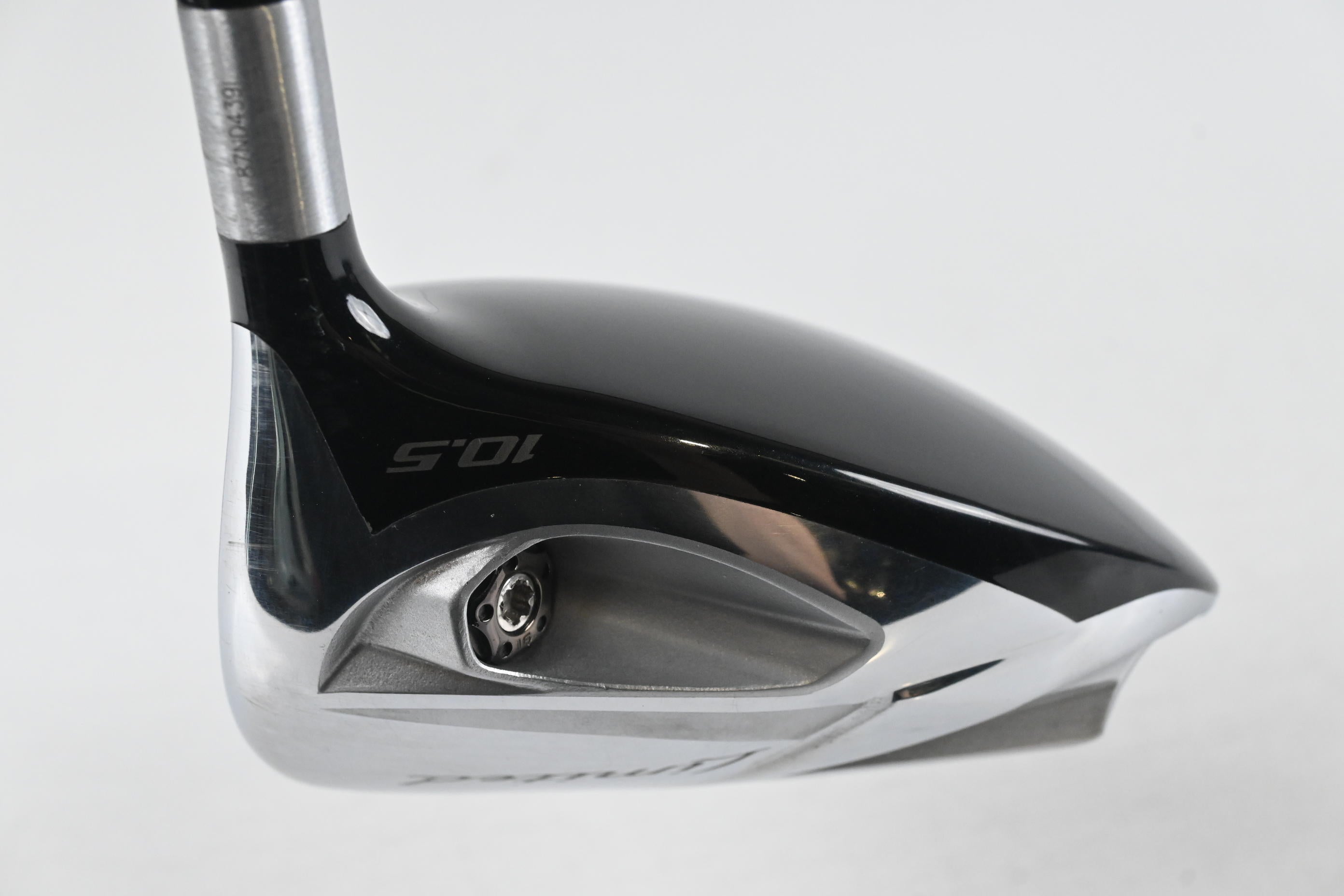 Taylormade R7 Limited Driver / 10.5 Degree / Regular Flex Matrix Ozik XCon-5.5