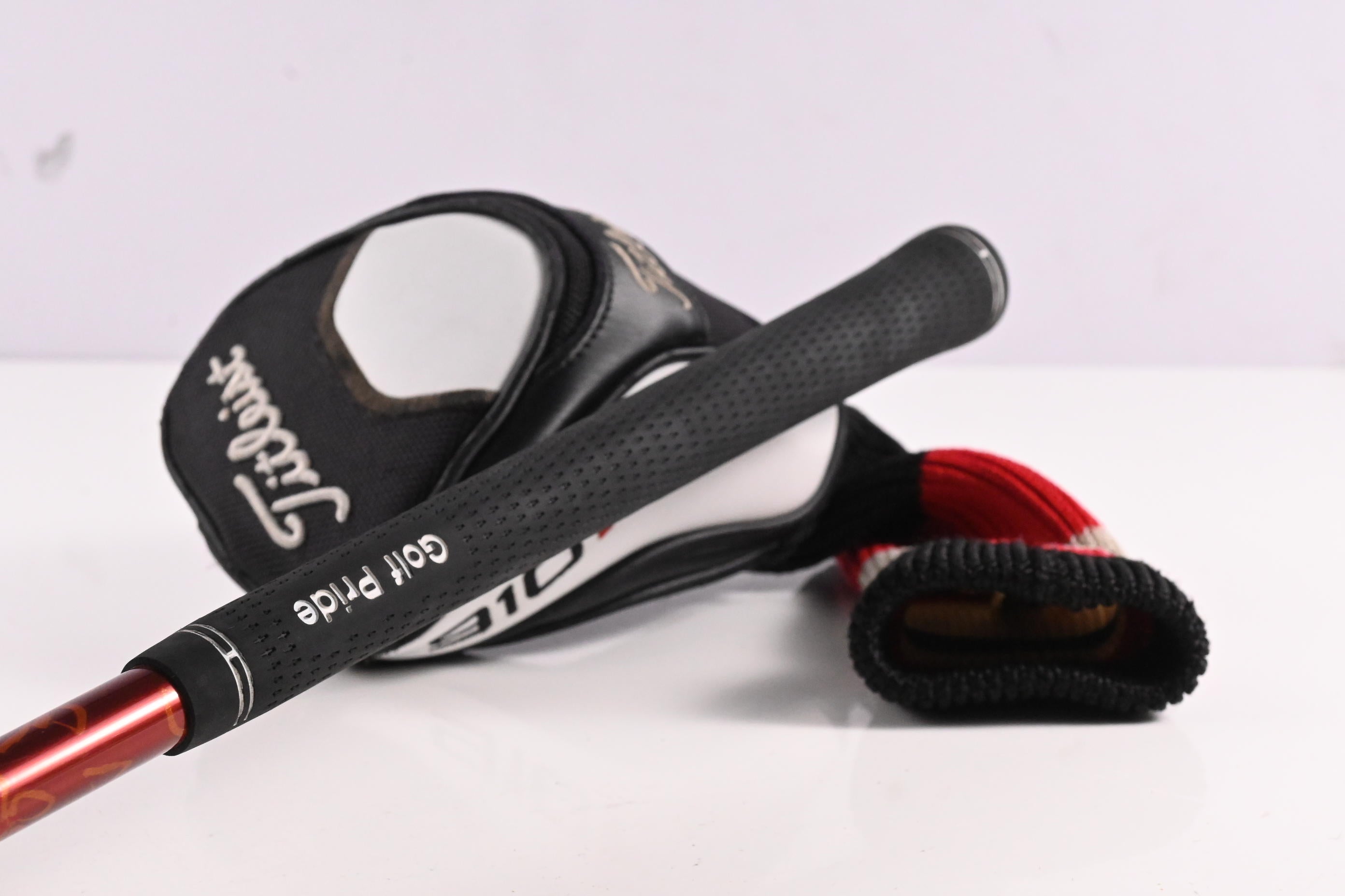 Titleist 910 F #3 Wood / 15 Degree / Regular Flex Diamana Ilima 71 Shaft
