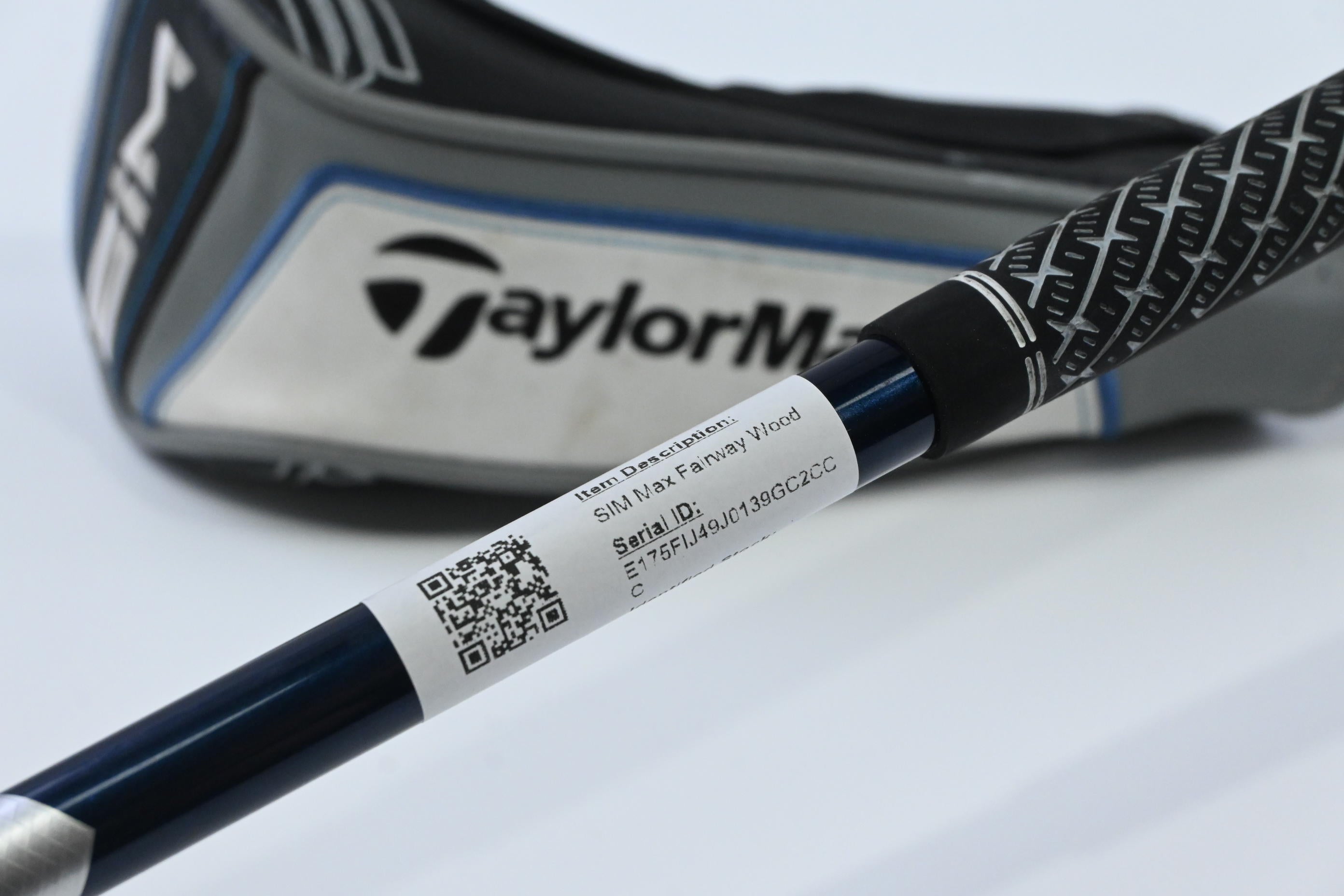 Taylormade SIM Max #3 Wood / 15 Degree / Regular Flex Fujikura Ventus Blue 5