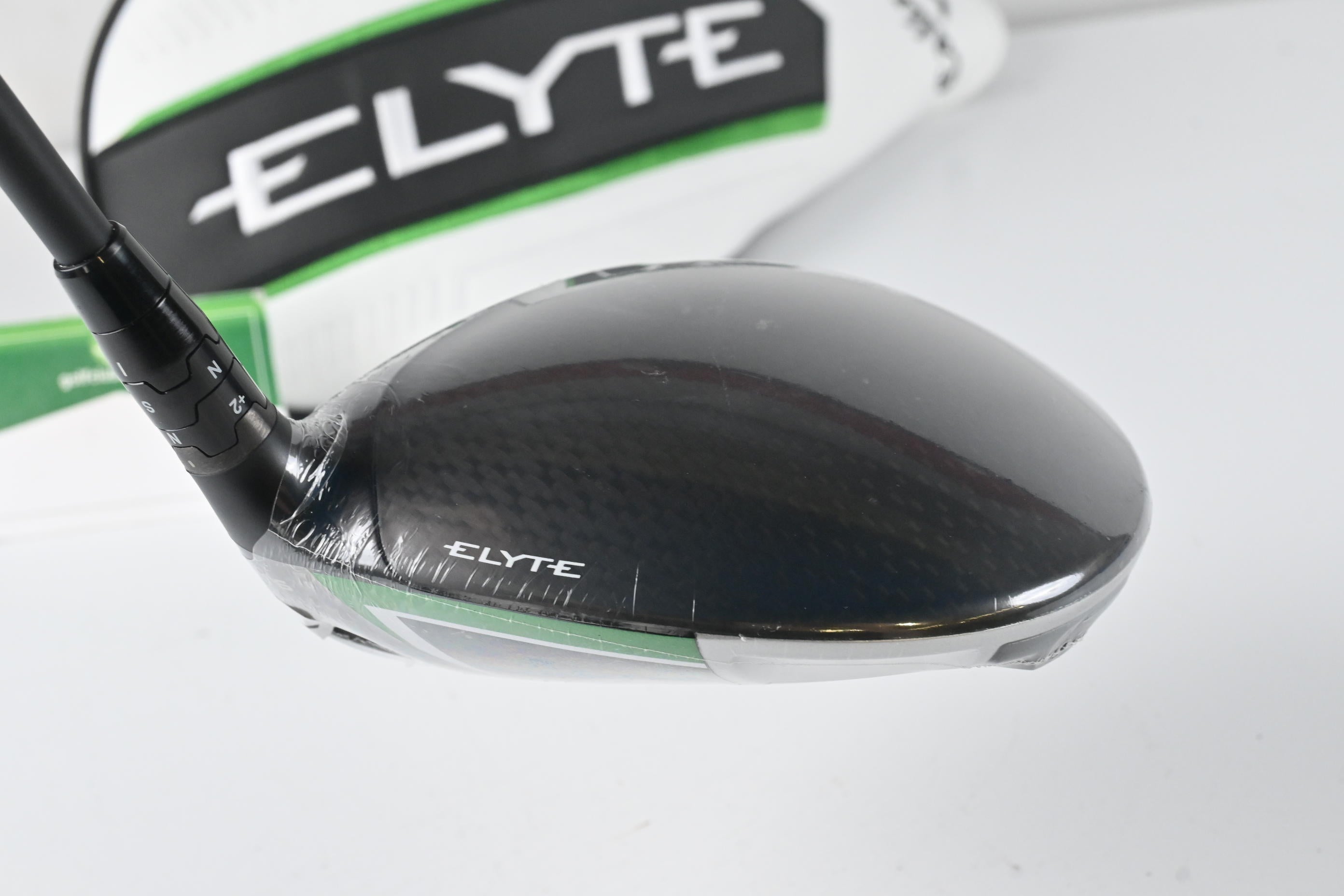Callaway Elyte Driver / 9 Degree / Regular Flex Vanquish 5 Shaft