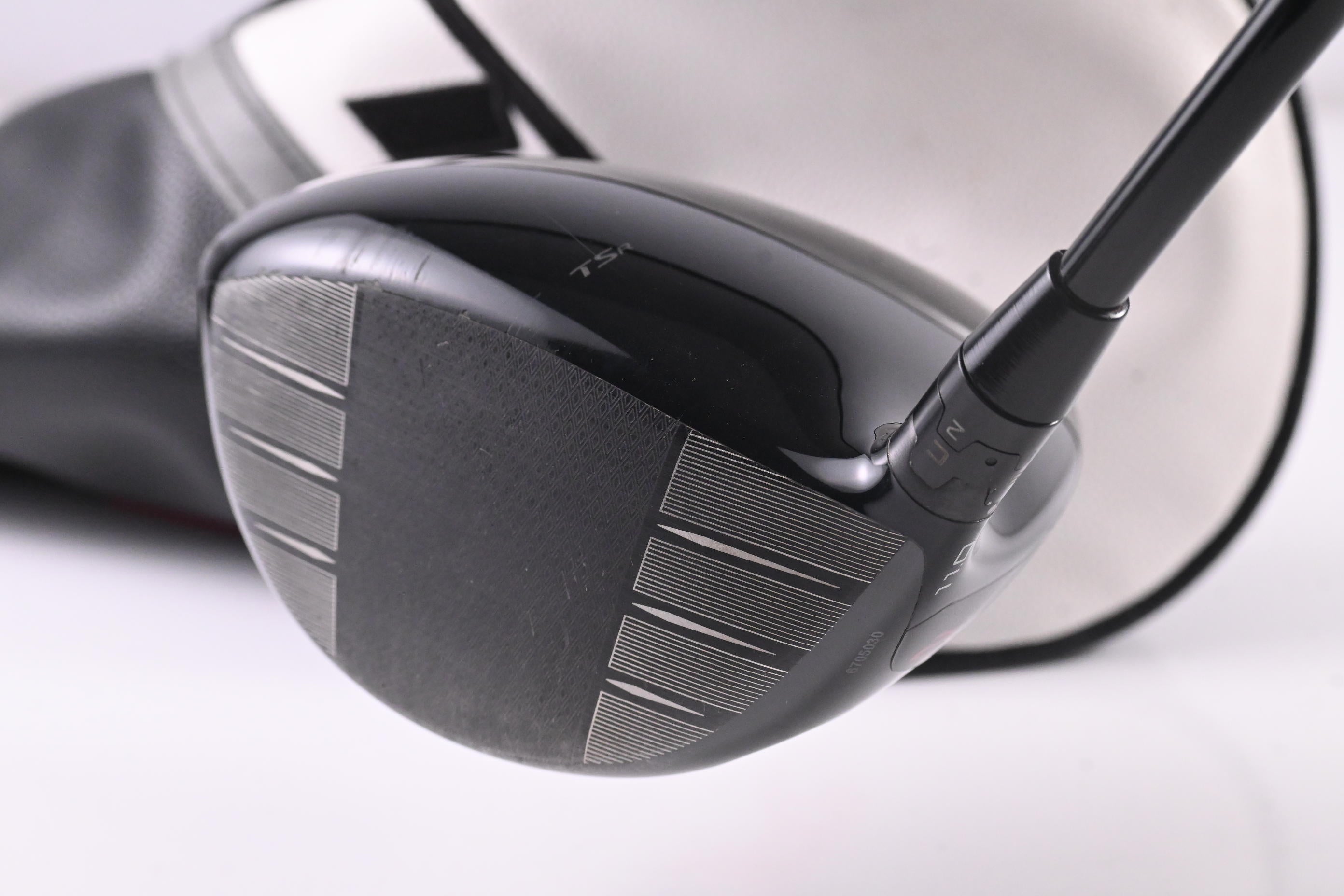 Titleist TSR2 Driver / 11 Degree / Stiff Flex HZRDUS Black 60 Shaft