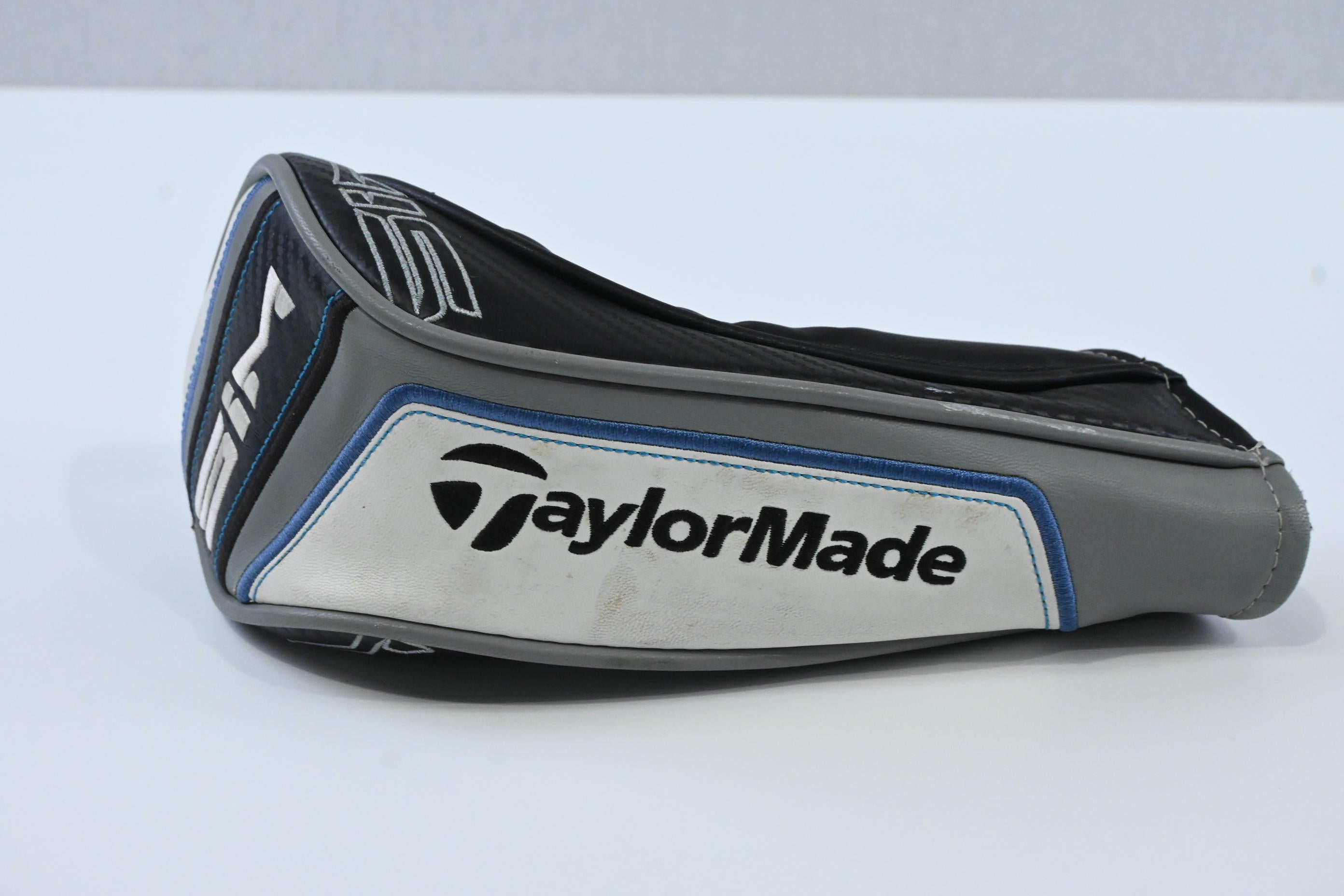 Taylormade SIM Max #3 Wood / 15 Degree / Regular Flex Fujikura Ventus Blue 5