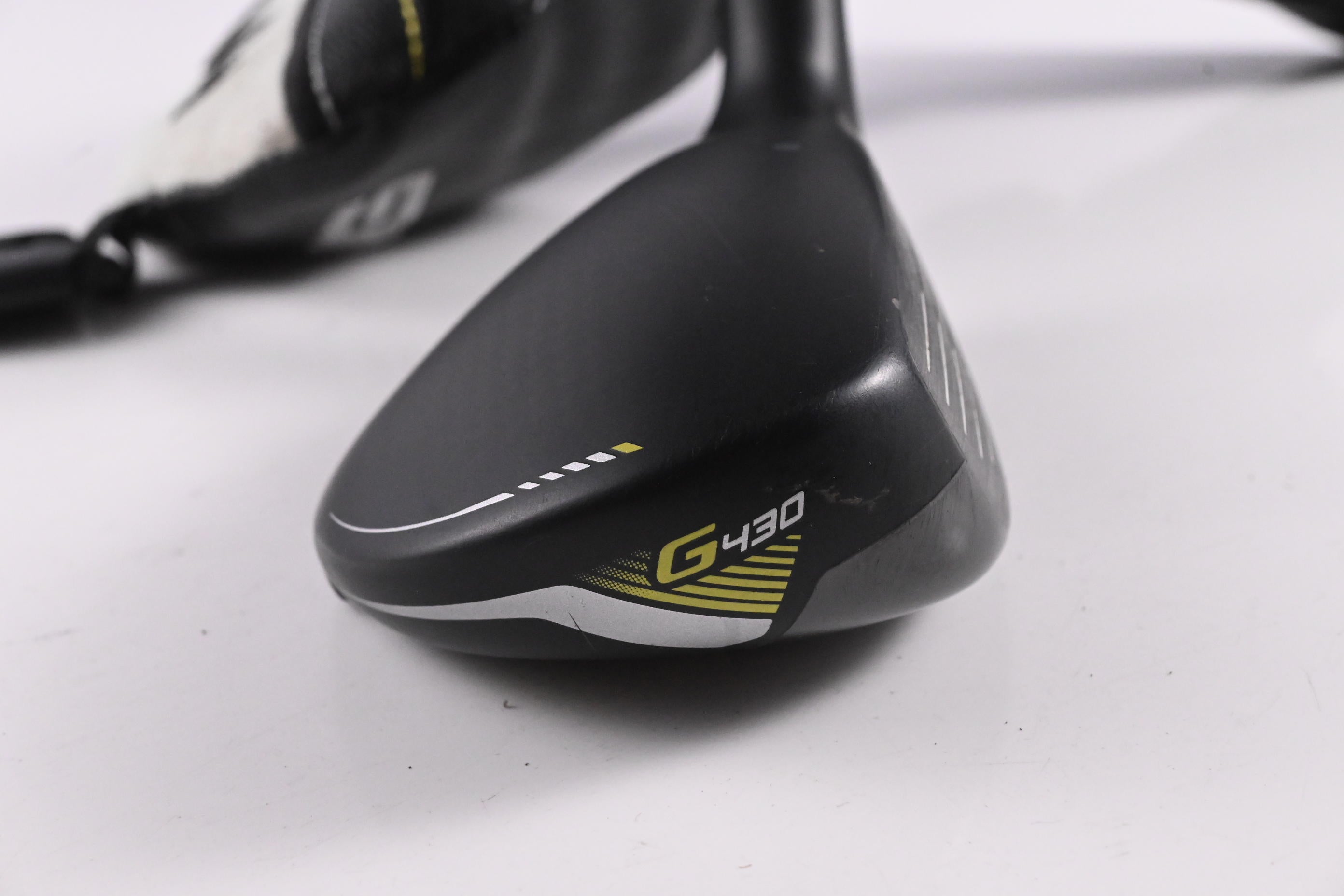 Ping G430 #4 Hybrid / 22 Degree / Regular Flex Ping Tour 2.0 Chrome 85 Shaft