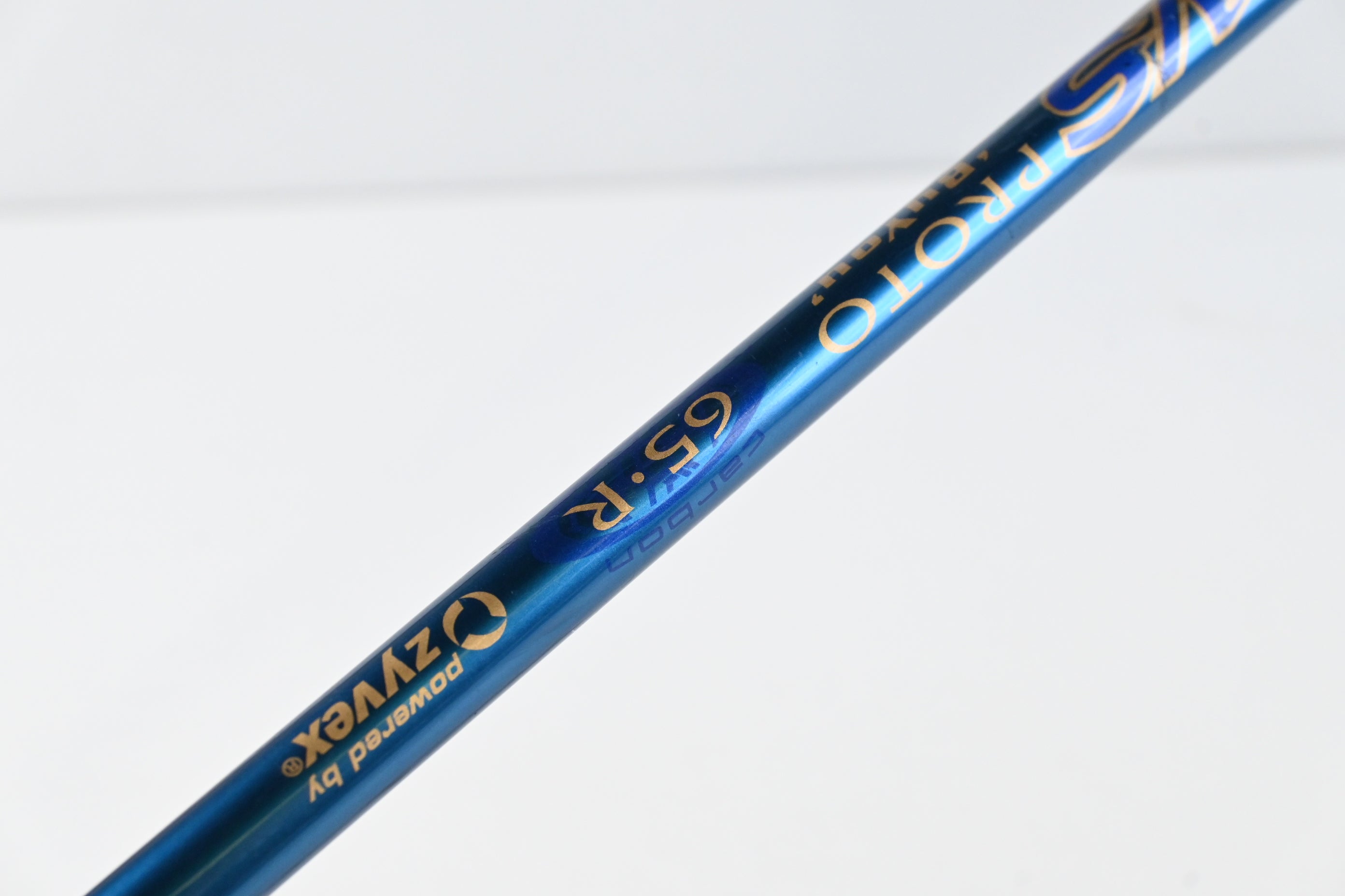 Titleist 907 D2 Driver / 10.5 Degree / Regular Flex Aldila VS Proto 65 Shaft