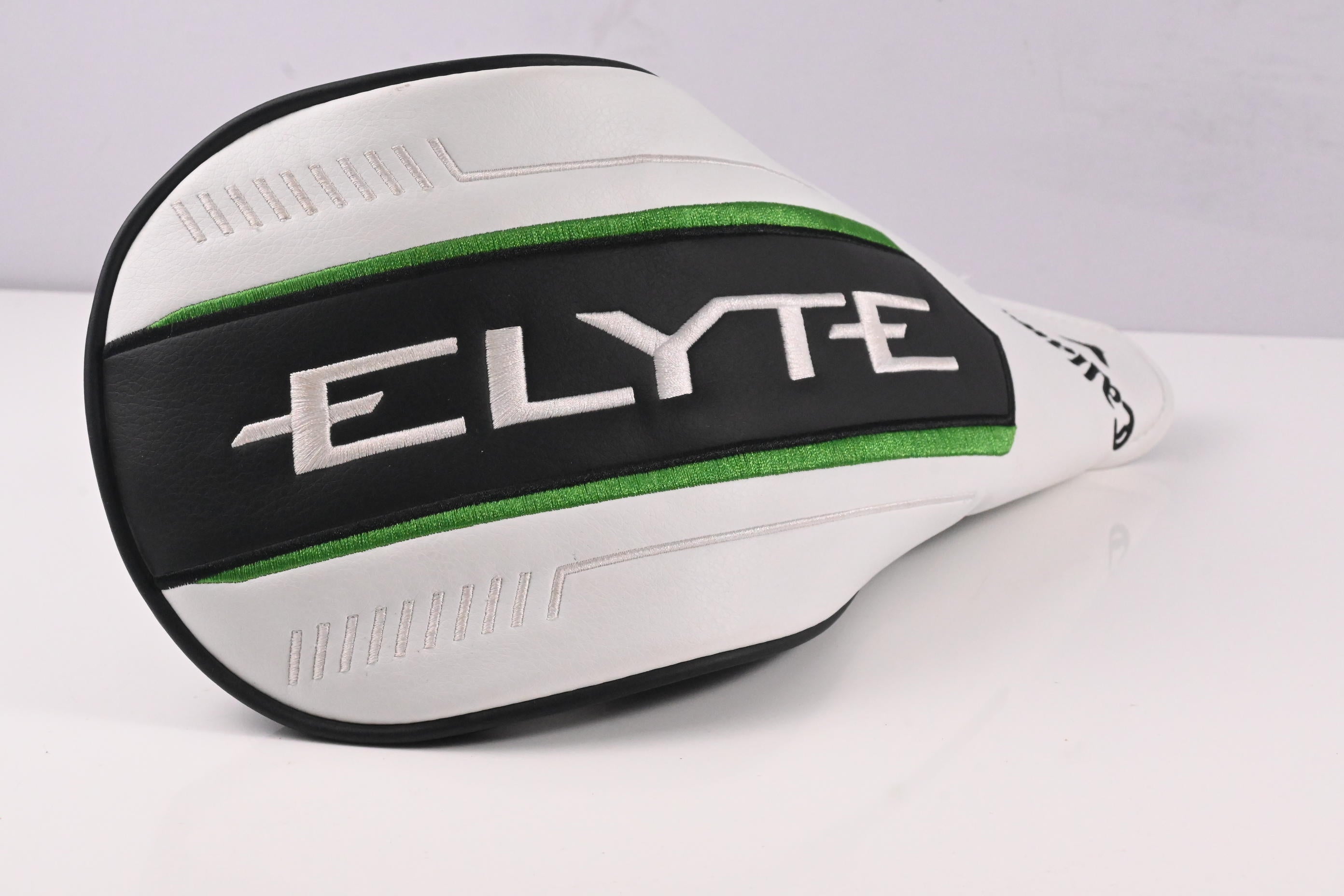Callaway Elyte X Driver / 10.5 Degree / Regular Flex Denali Charcoal 50 Shaft