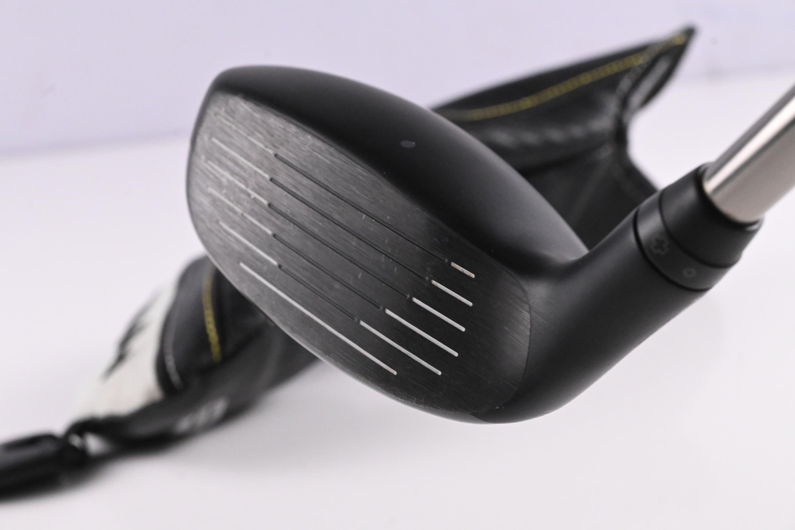 Ping G430 #4 Hybrid / 22 Degree / Regular Flex Ping Tour 2.0 Chrome 85 Shaft