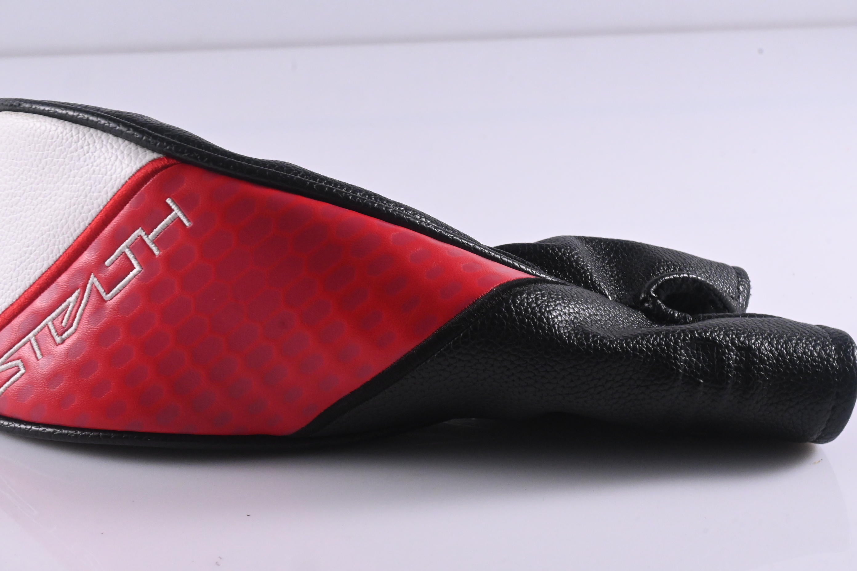 Taylormade Stealth 2 #3 Hybrid / 19 Degree / Stiff Flex Fujikura Ventus TR Red 7