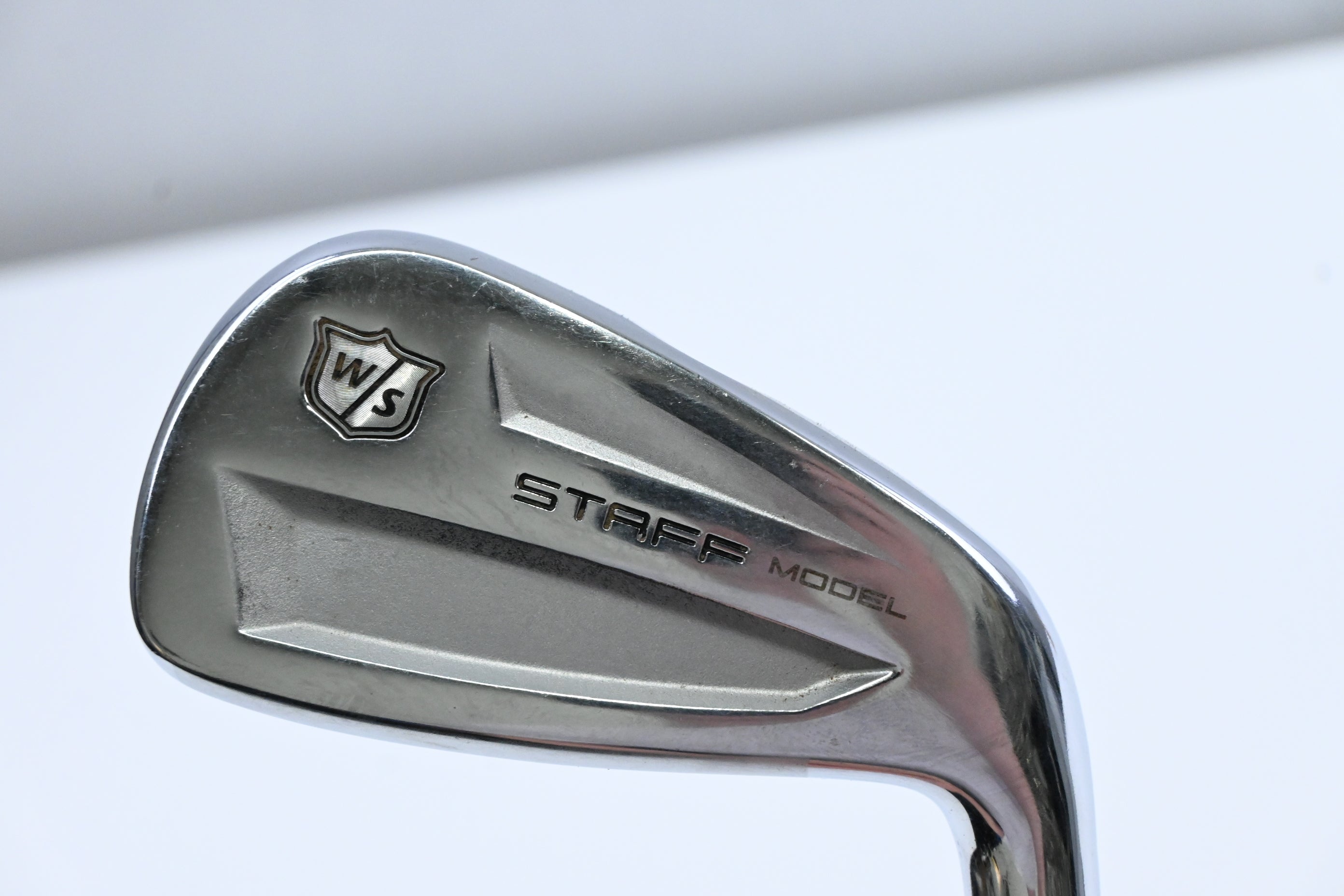 Wilson Staff Model # 4 Hybrid / 24 Degree / Stiff Flex KBS Hybrid 80 Shaft