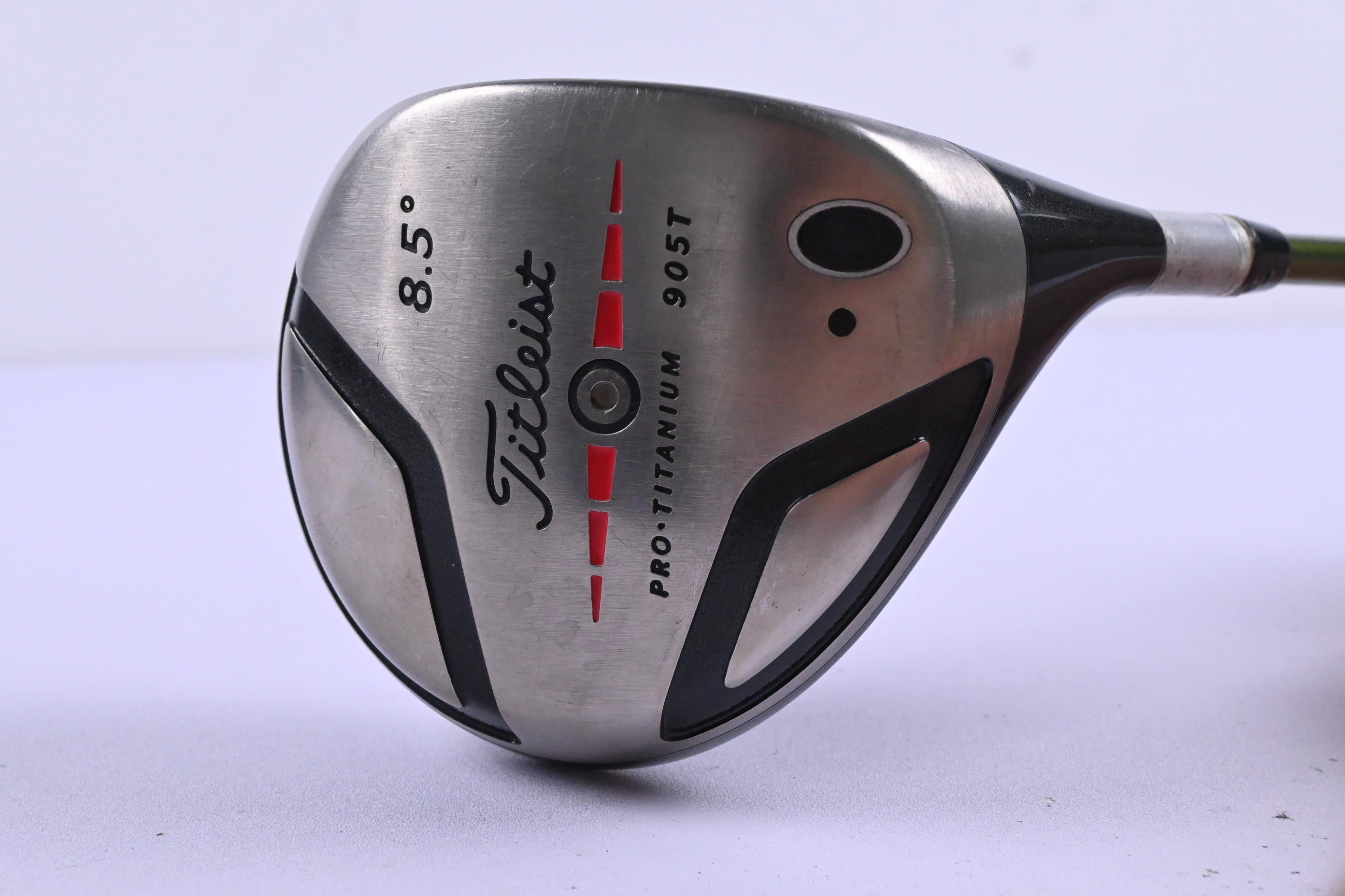 Titleist 905 T Driver / 8.5 Degree / Stiff Flex Aldila NV Green 85 Shaft