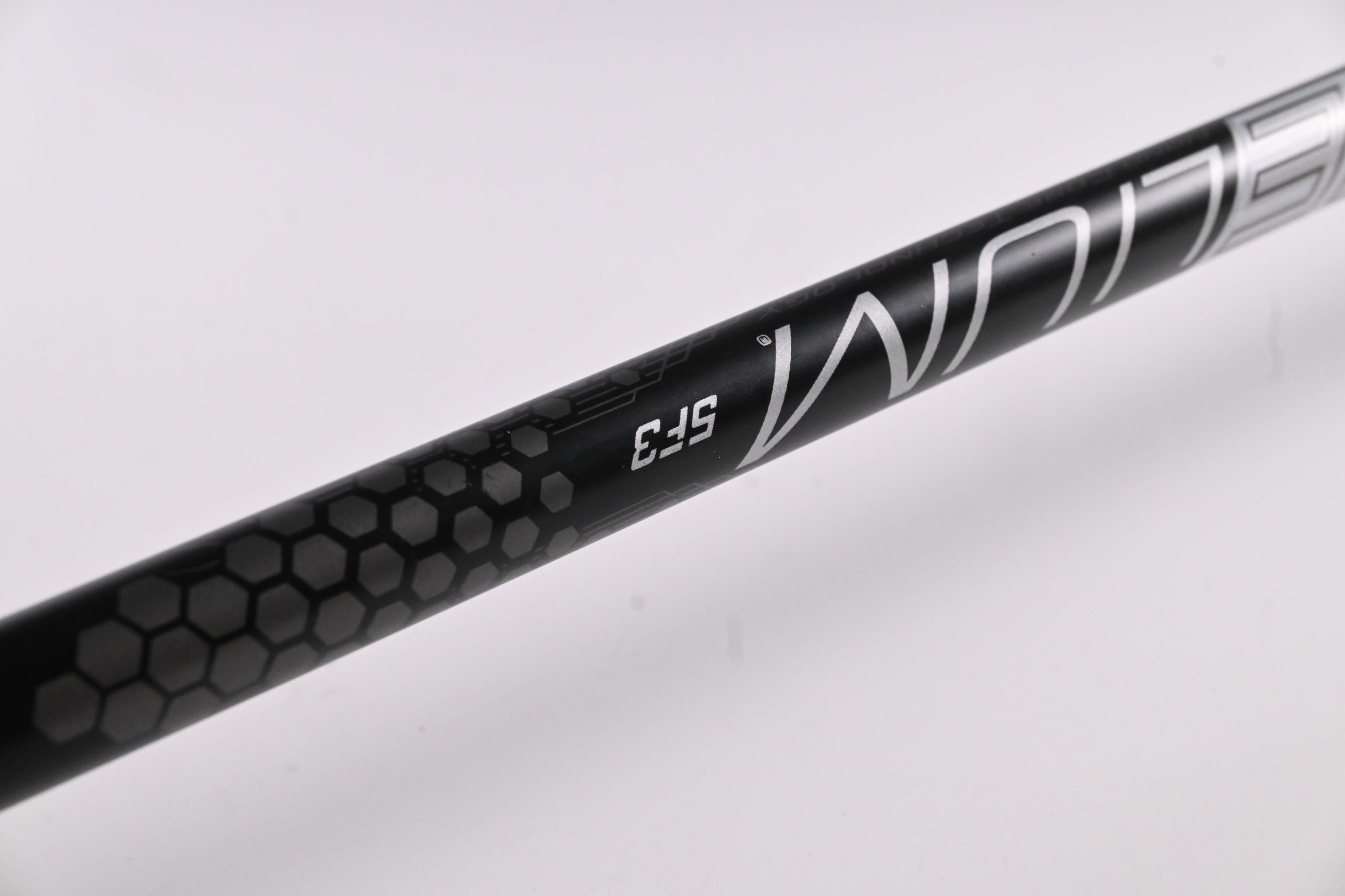 Taylormade Stealth 2 HD Driver / 10.5 Degree / Regular Flex UST Mamiya Helium 5