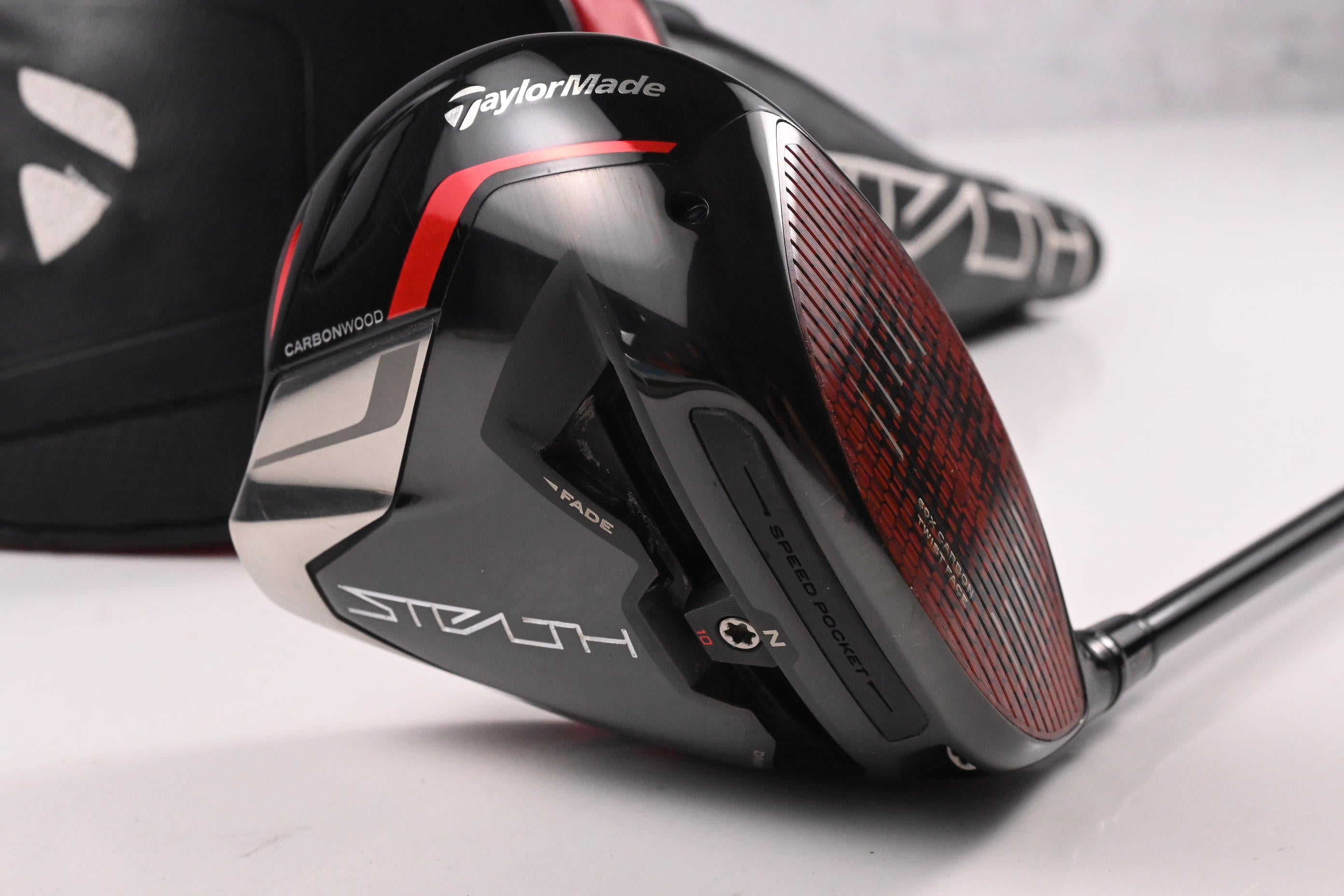Taylormade Stealth Plus Driver / 9 Degree / X-Flex HZRDUS Smoke RDX Red 60