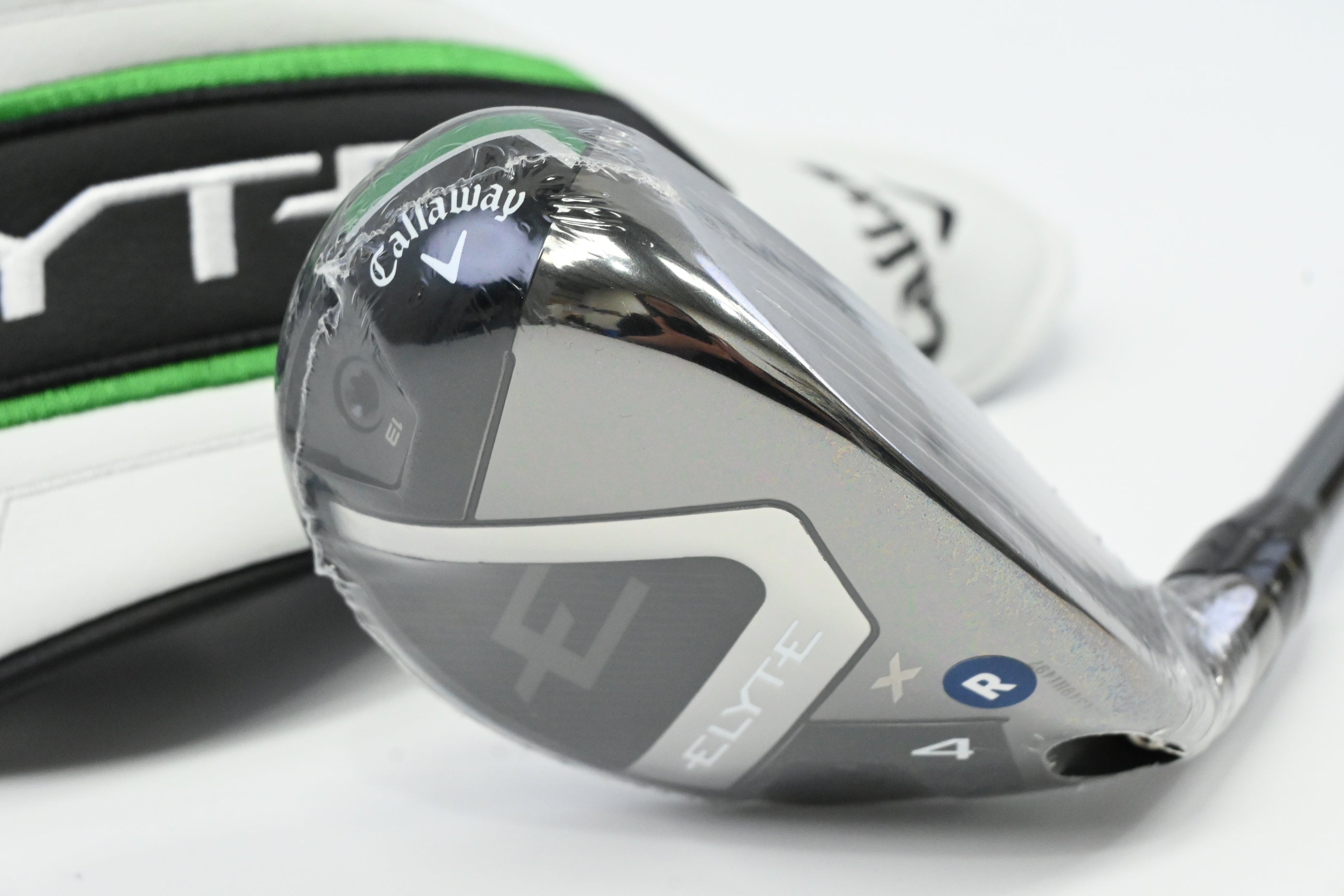 Callaway Elyte X #4 Hybrid / 21 Degree / Regular Flex Denali Charcoal 60 Shaft