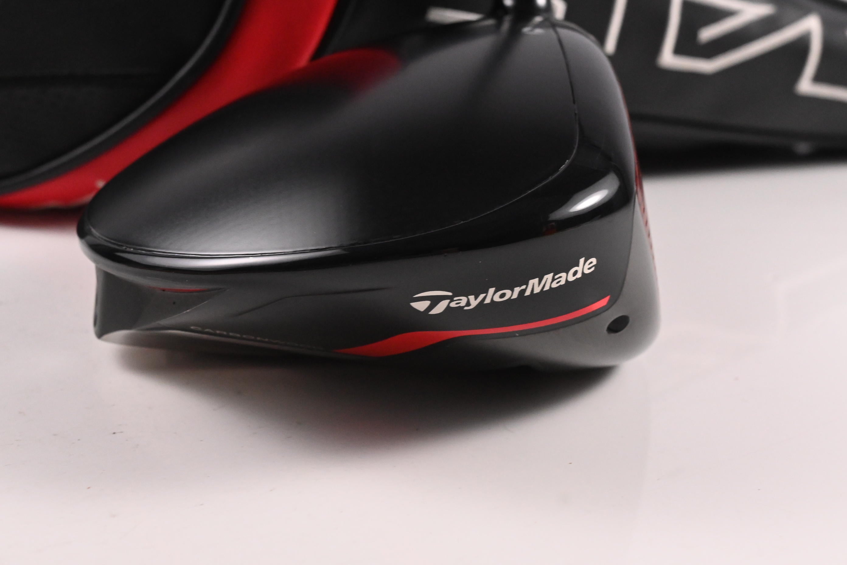 Taylormade Stealth Plus Driver / 9 Degree / X-Flex HZRDUS Smoke RDX Red 60