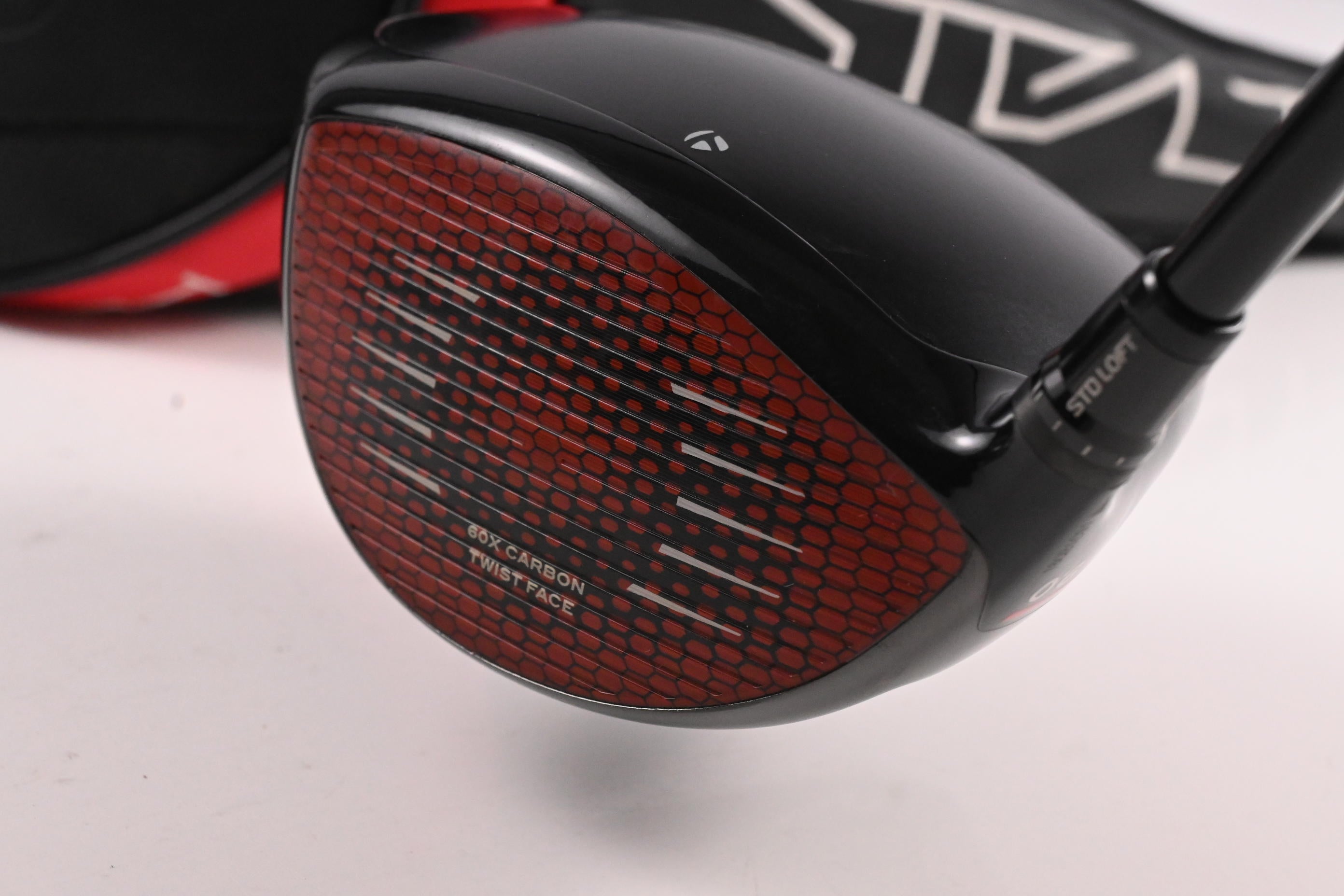 Taylormade Stealth Plus Driver / 9 Degree / X-Flex HZRDUS Smoke RDX Red 60