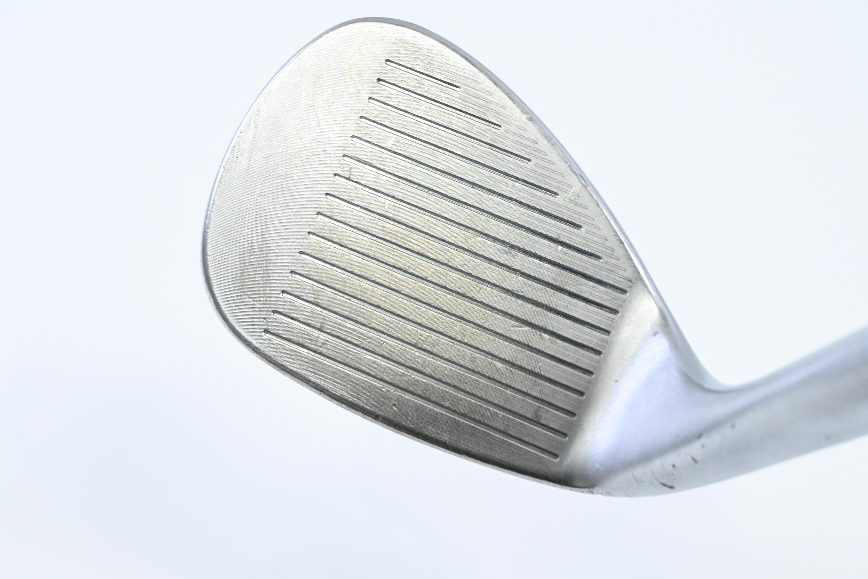 Cleveland 588 RTX Lob Wedge / 60 Degree / Regular Flex KBS Tour 90 Shaft