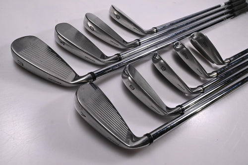 Wilson Deep Red Irons / 3-PW+SW / Regular Flex Wilson Shafts