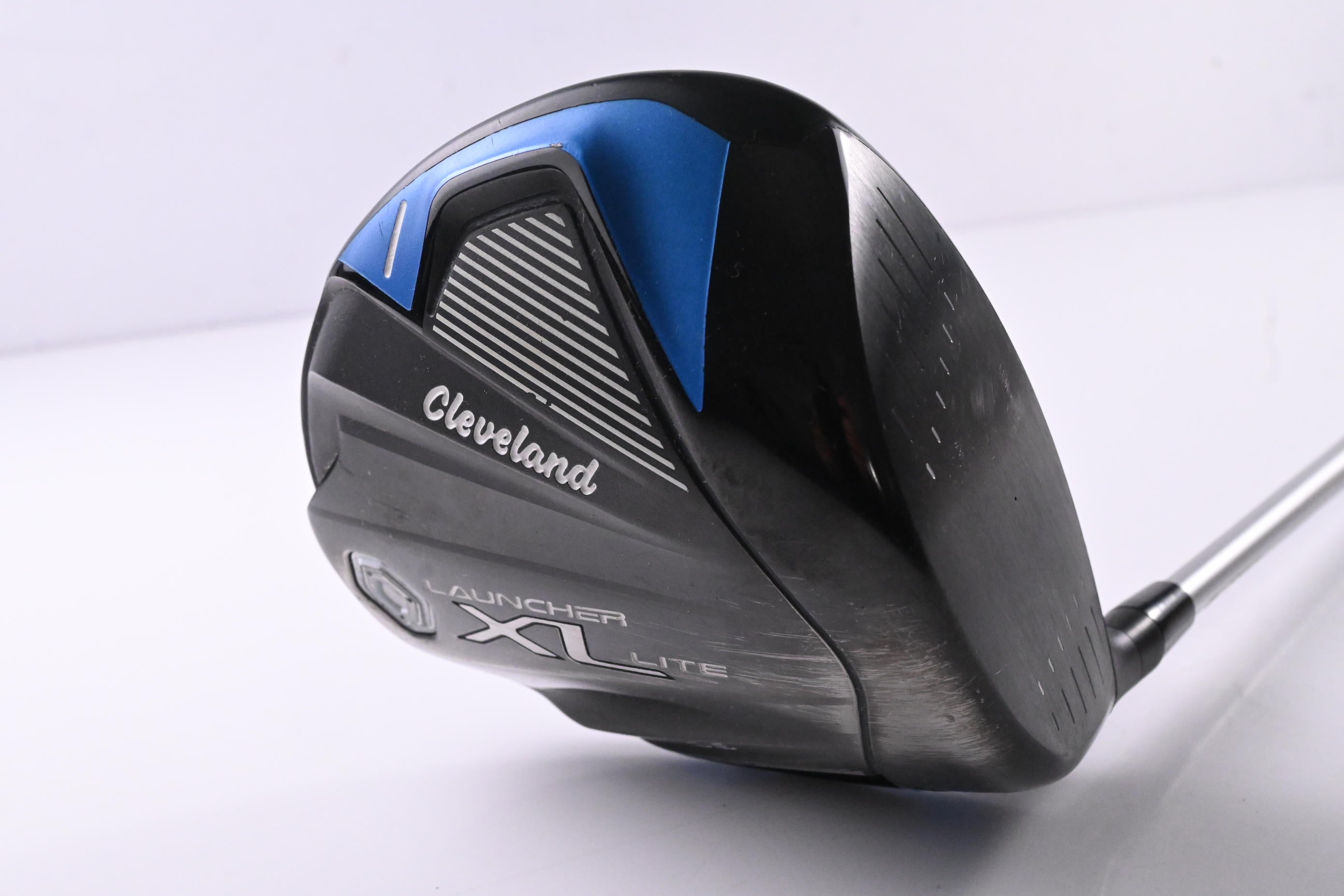 Cleveland Launcher XL Lite Driver / 10.5 Degree / Regular Flex Aldila Ascent PL