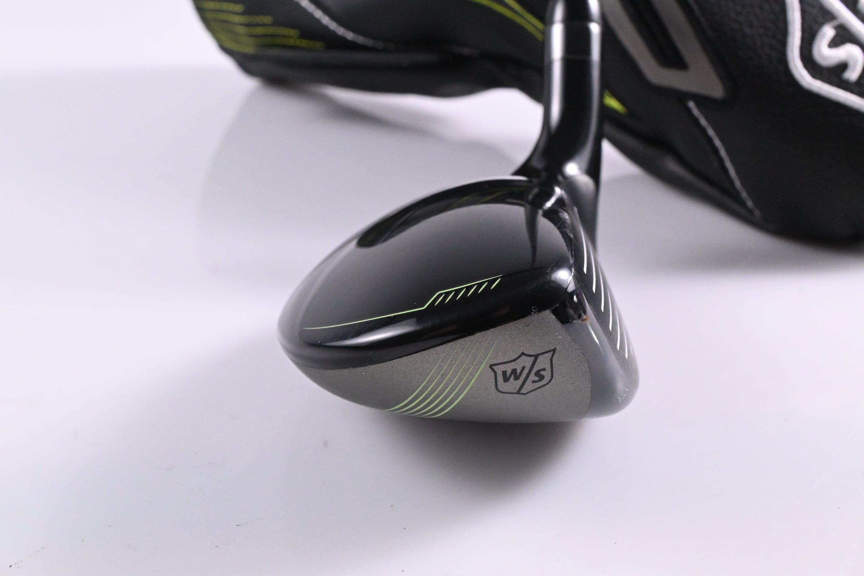 Ladies Wilson Launch Pad 2022 #5 Hybrid / 22.5 Degree / Ladies Flex EvenFlow 50