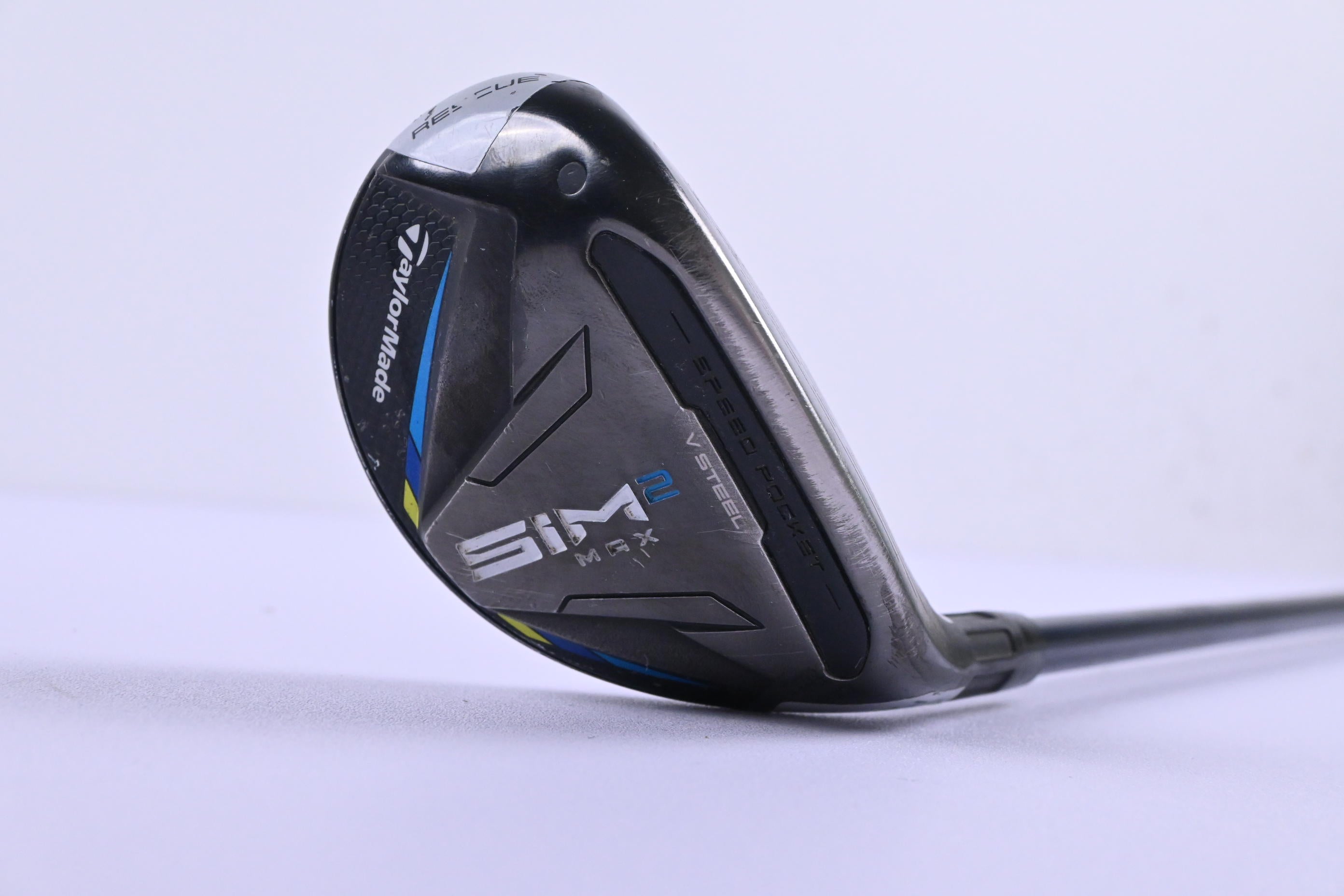 Taylormade SIM2 Max #4 Hybrid / 22 Degree / Regular Flex Fujikura Ventus Blue 6